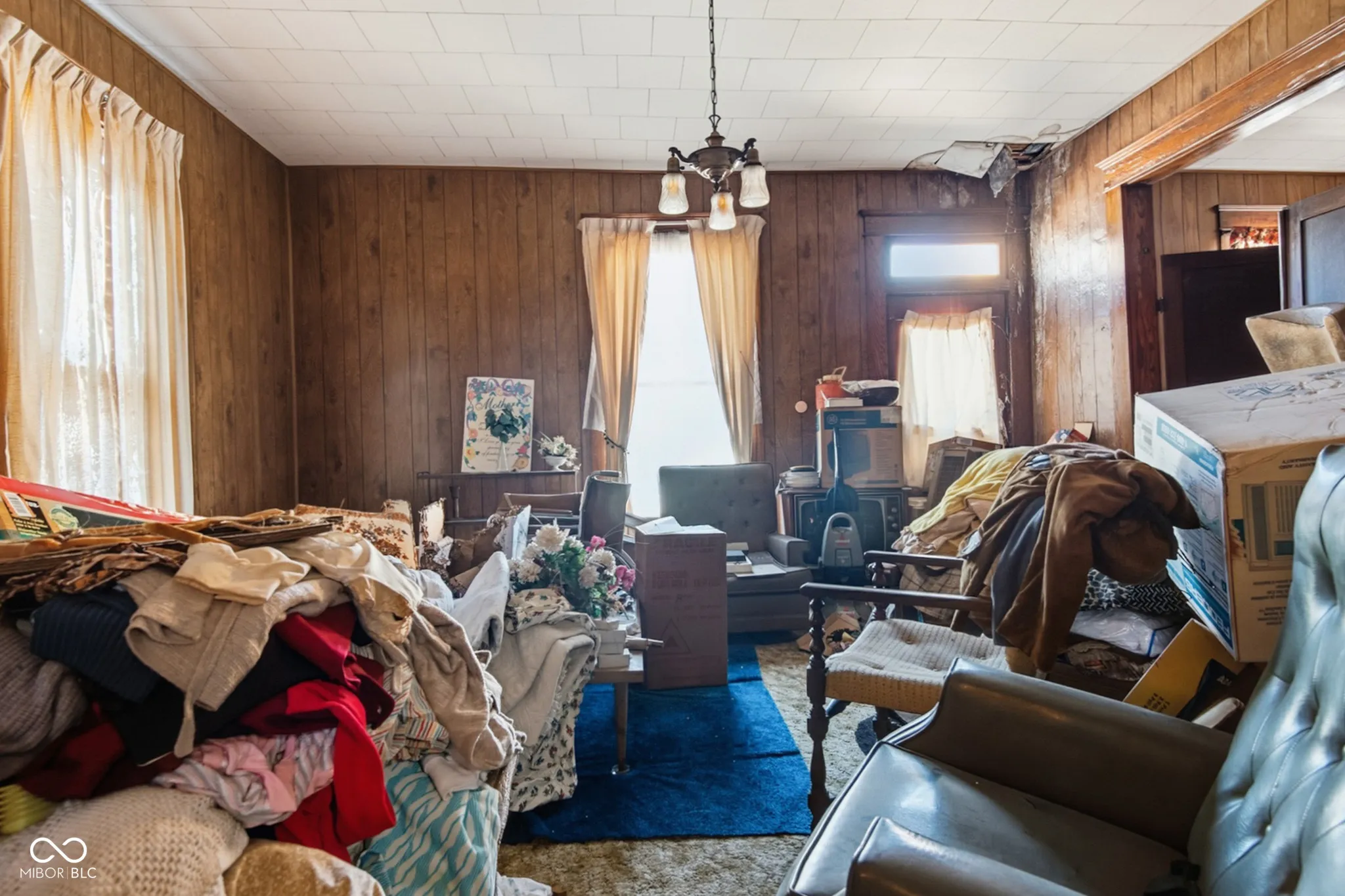 Hope, Indiana 47246, United States, 4 Bedrooms Bedrooms, ,1 BathroomBathrooms,Residential,Active,240609