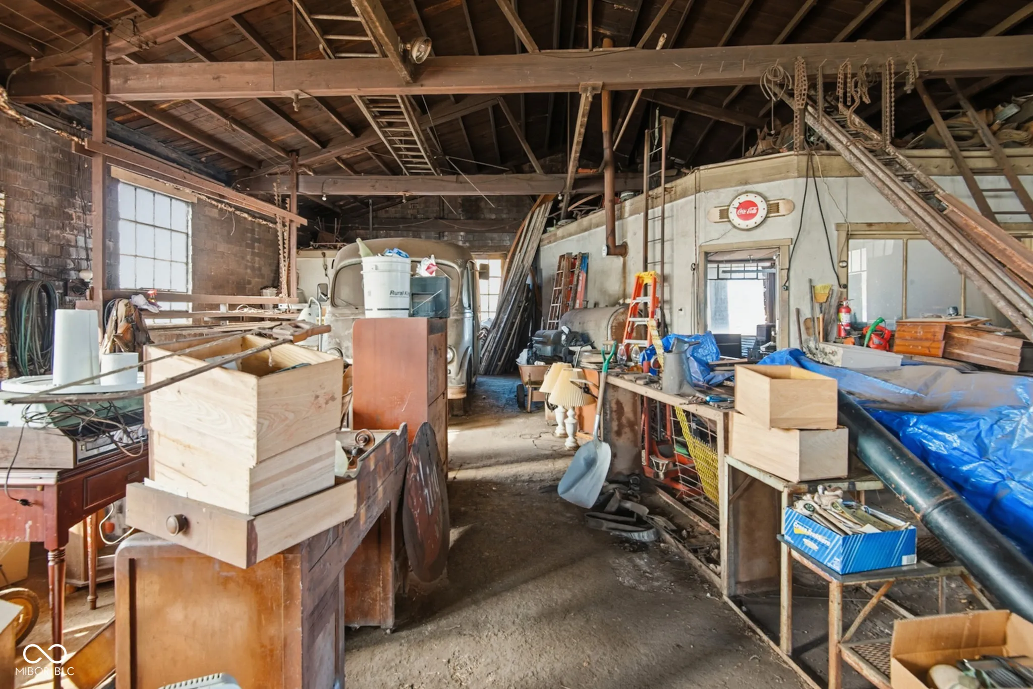 Hope, Indiana 47246, United States, 4 Bedrooms Bedrooms, ,1 BathroomBathrooms,Residential,Active,240609