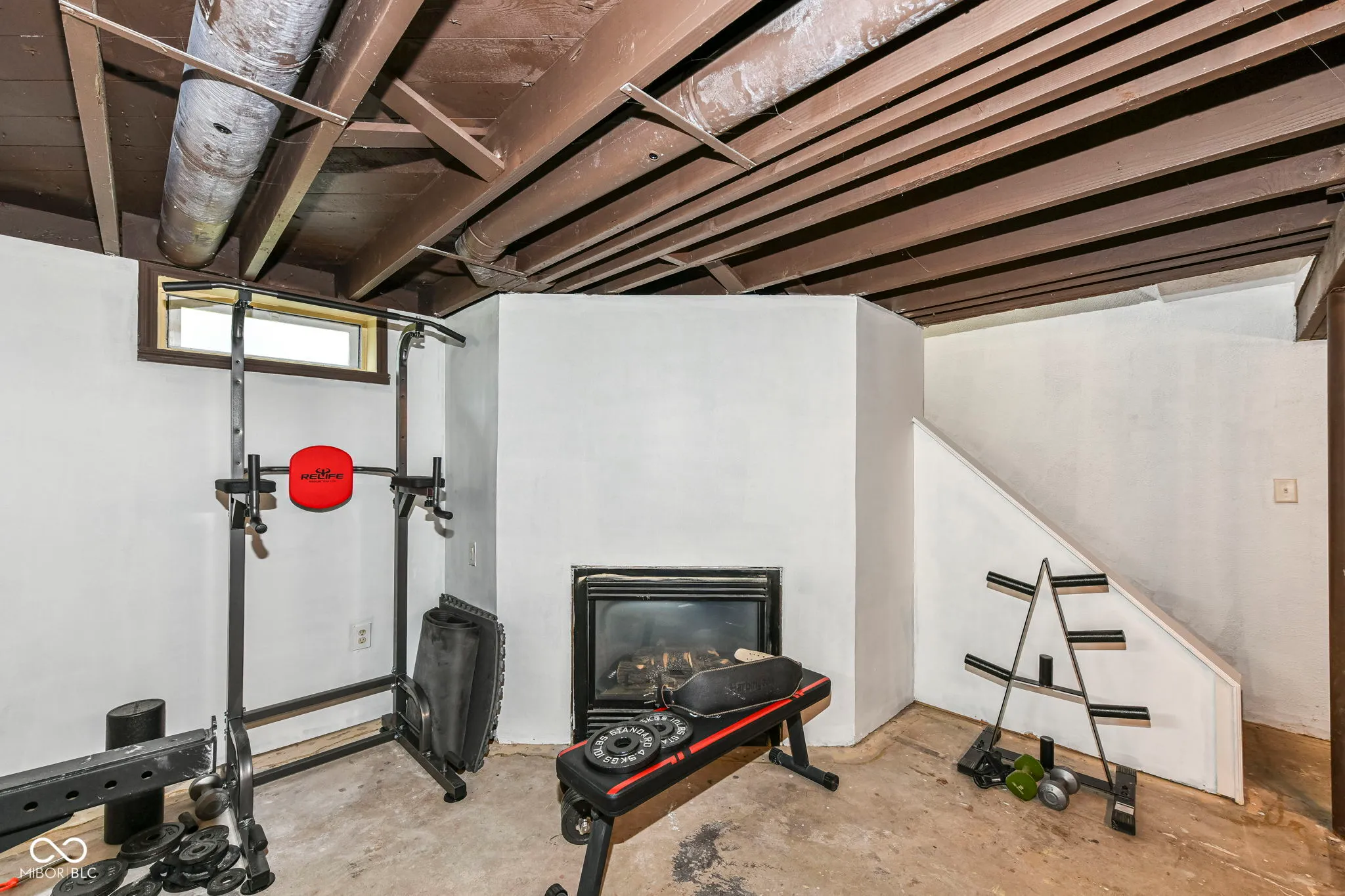 Indianapolis, Indiana 46226, United States, 3 Bedrooms Bedrooms, ,1 BathroomBathrooms,Residential,Pending,141974