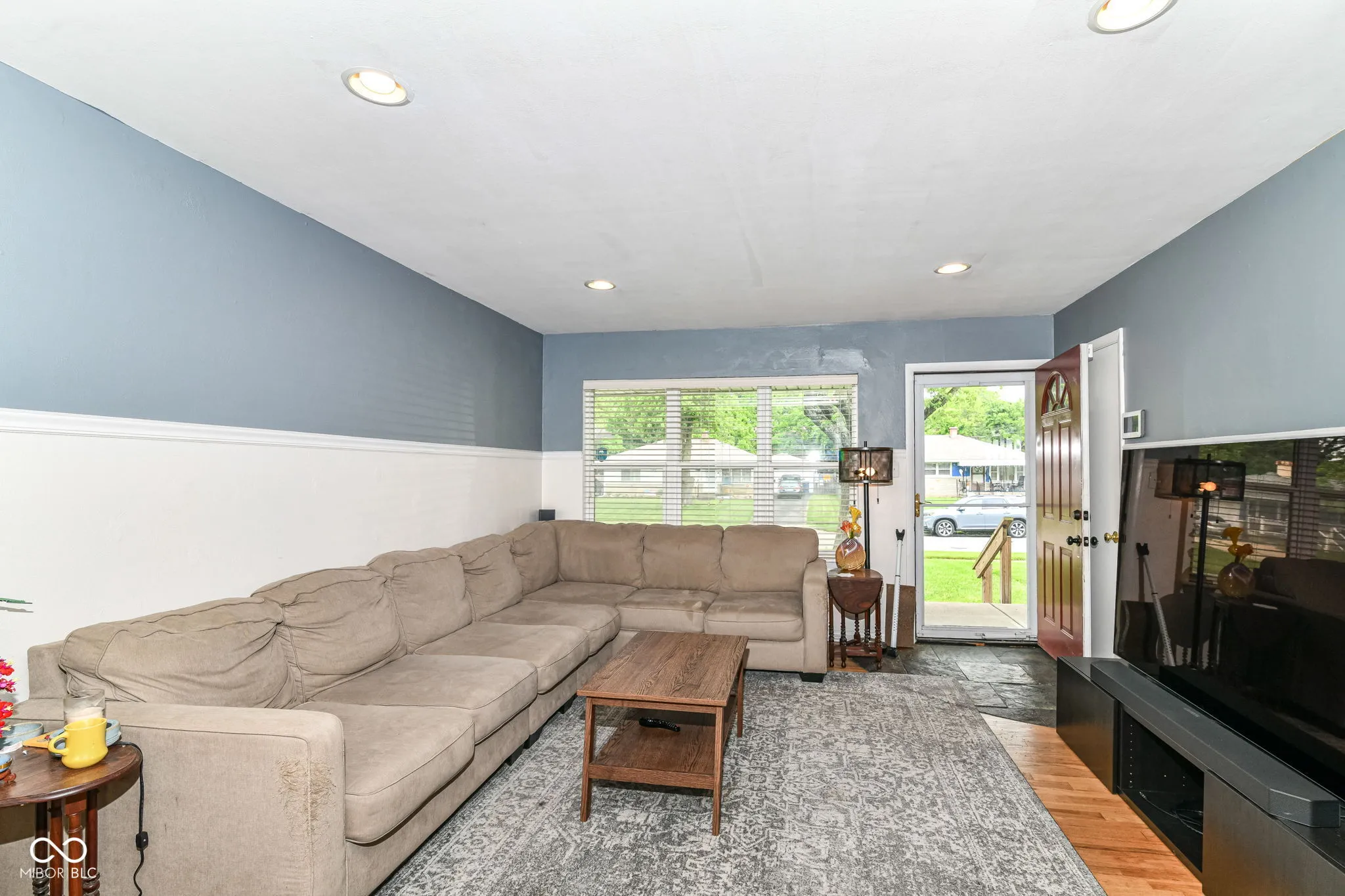 Indianapolis, Indiana 46226, United States, 3 Bedrooms Bedrooms, ,1 BathroomBathrooms,Residential,Pending,141974