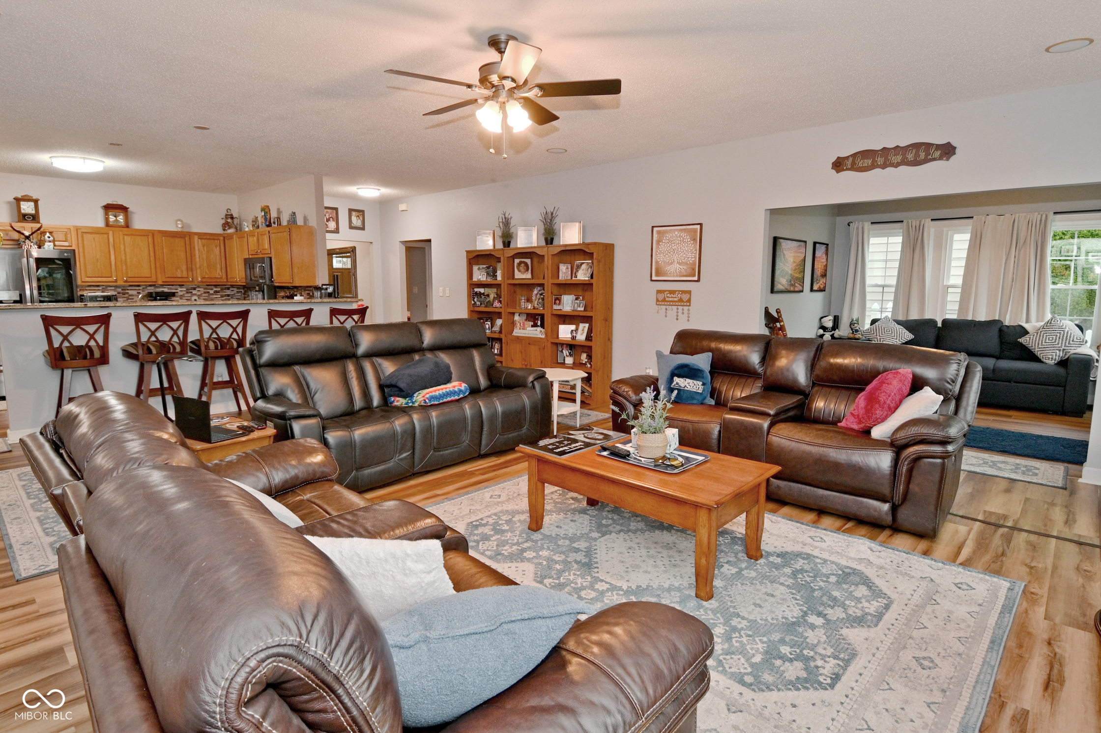 9675 Stonewall Lane
