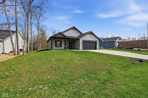 207 Gettysburg Coatesville IN 46121