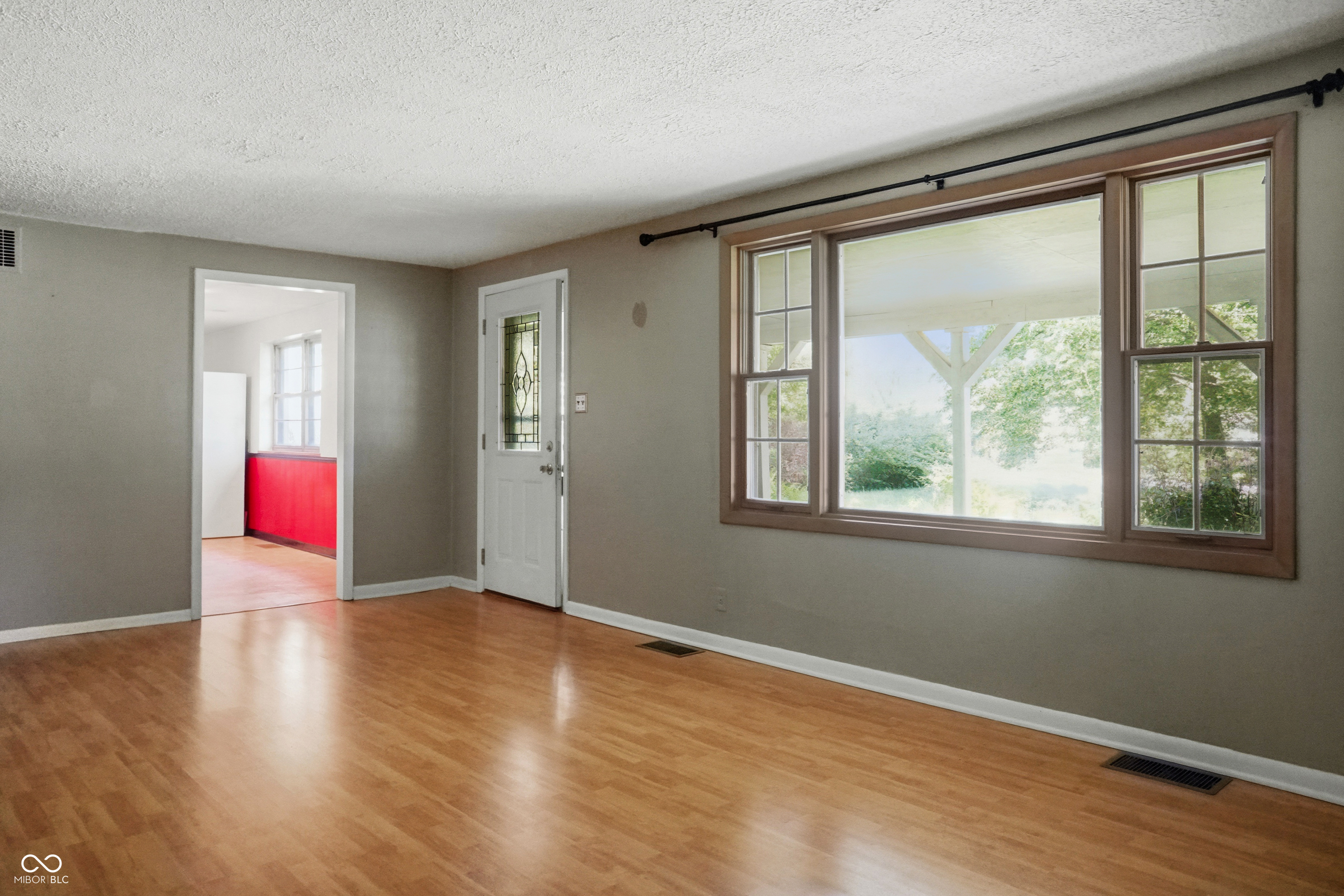 8203 W 88th Street