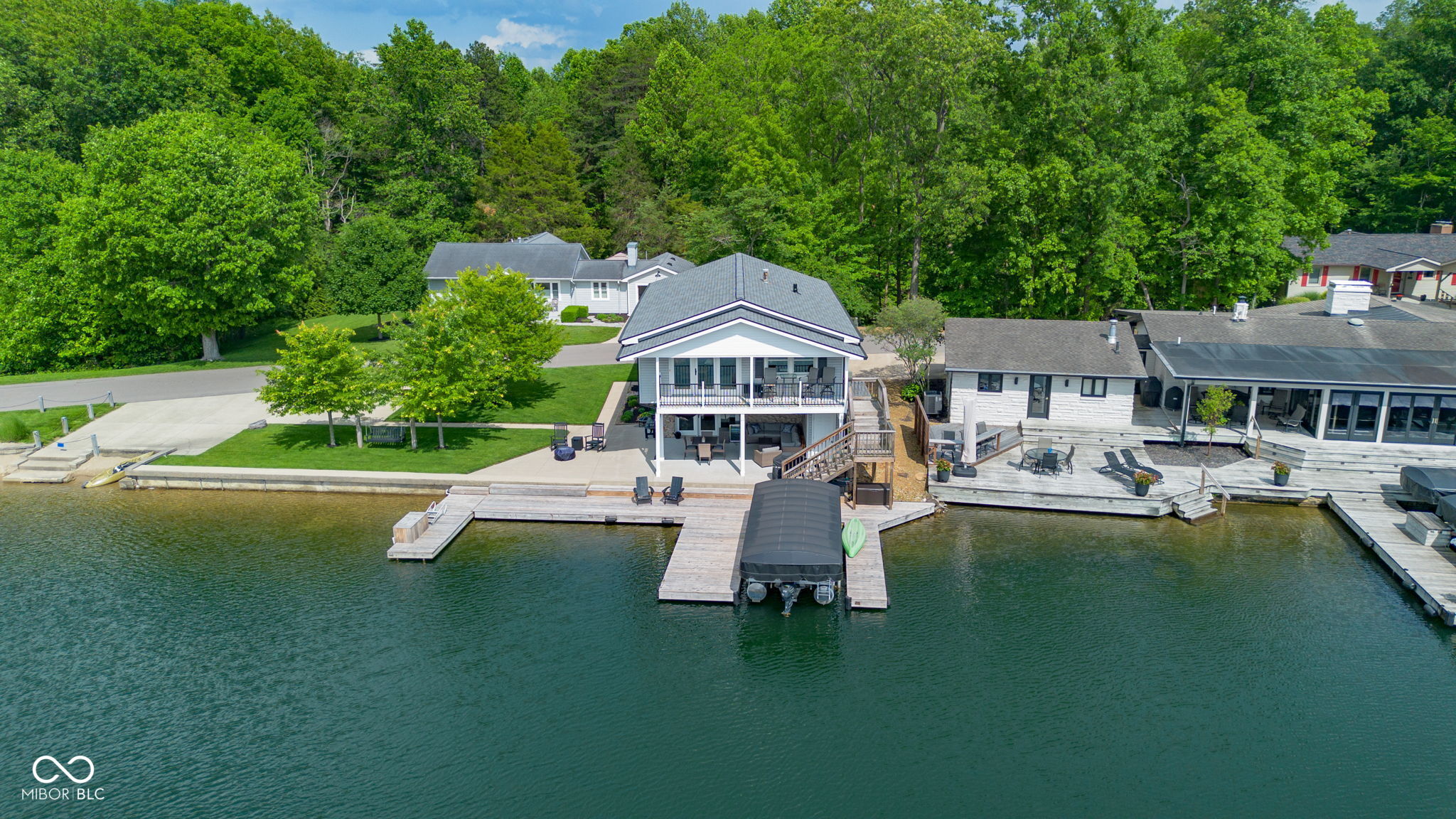 9082 W Tulip Drive