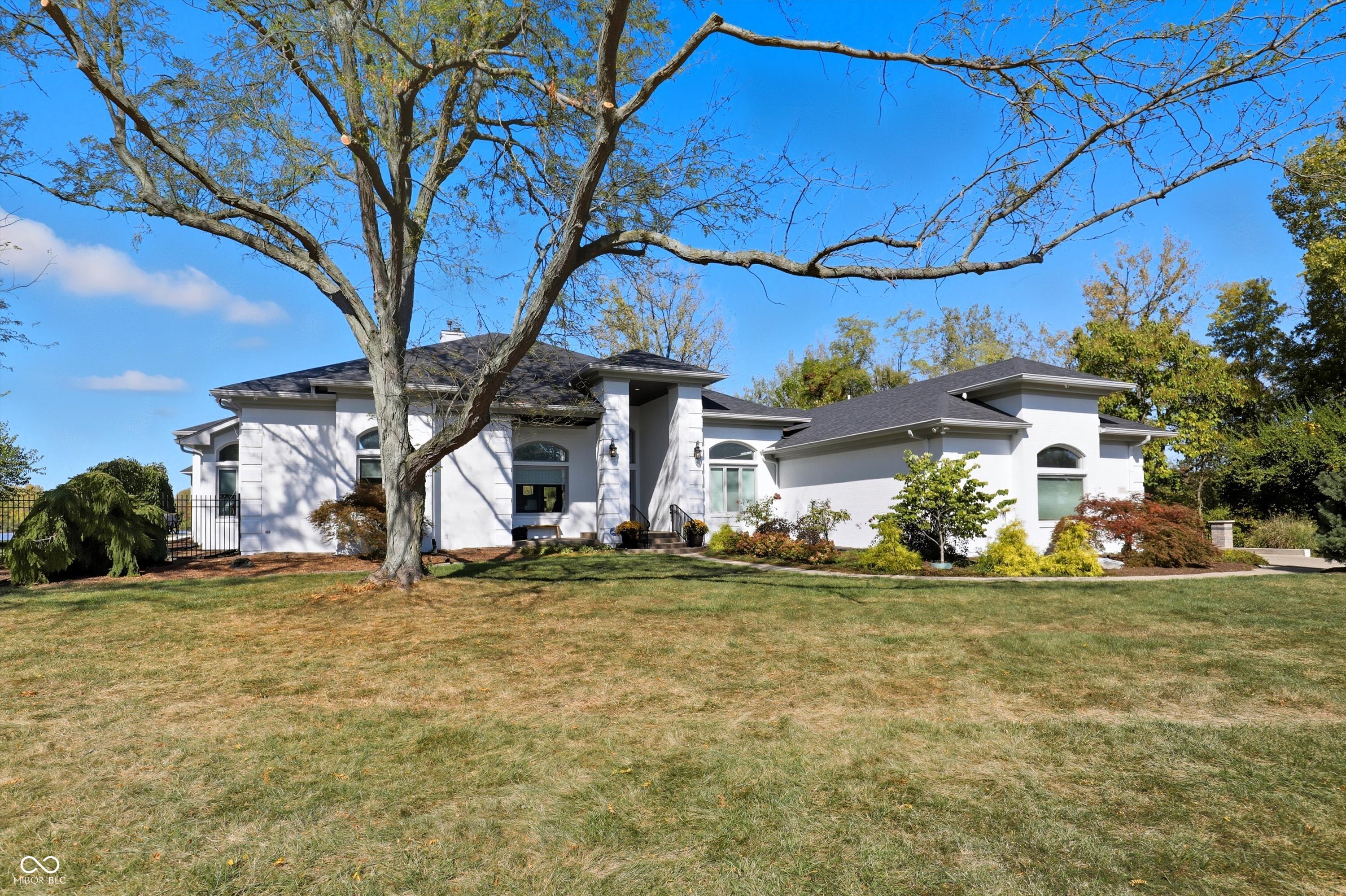 8636 Fawn Lake Circle