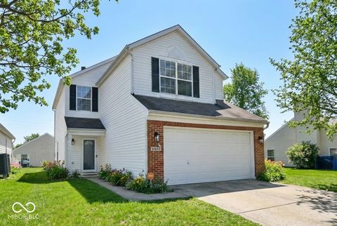 Photo of 11537 Glenn Abbey Lane, Indianapolis, IN 46235 (MLS # 22081886)