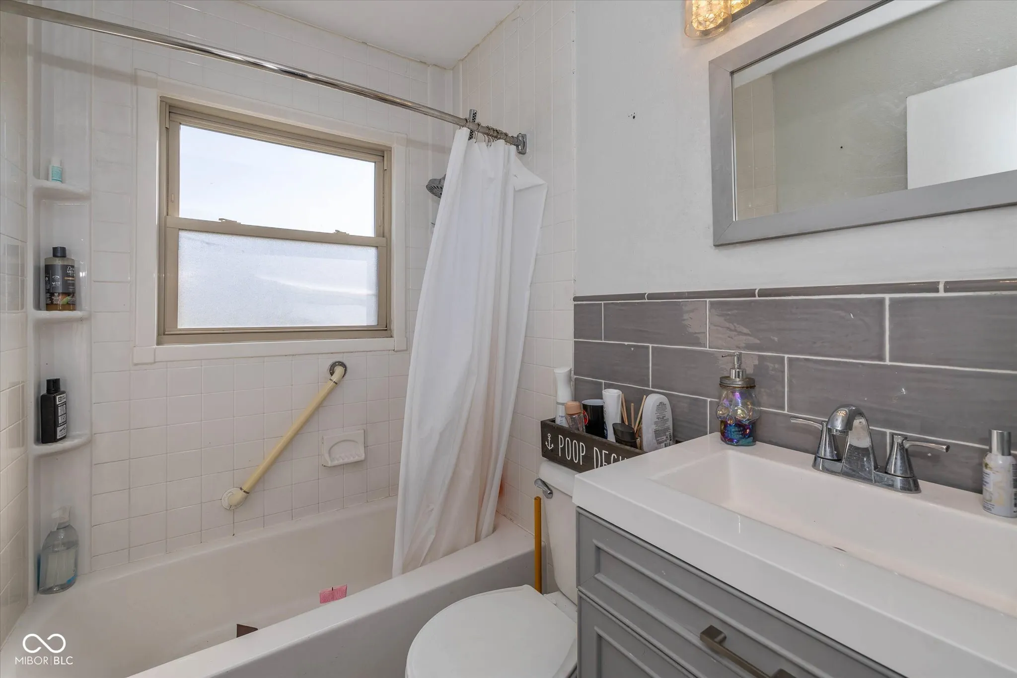 Kokomo, Indiana 46902, United States, 4 Bedrooms Bedrooms, ,2 BathroomsBathrooms,Residential,Pending,9068