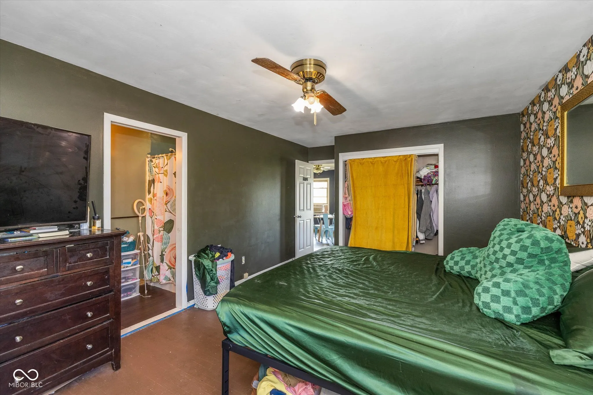 Kokomo, Indiana 46902, United States, 4 Bedrooms Bedrooms, ,2 BathroomsBathrooms,Residential,Pending,9068