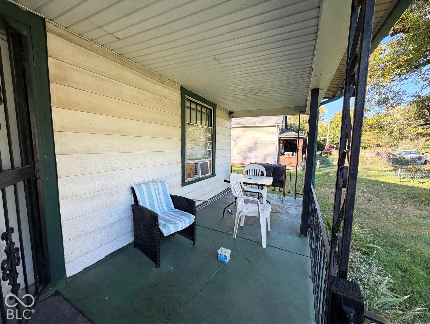1043 W 36th Street