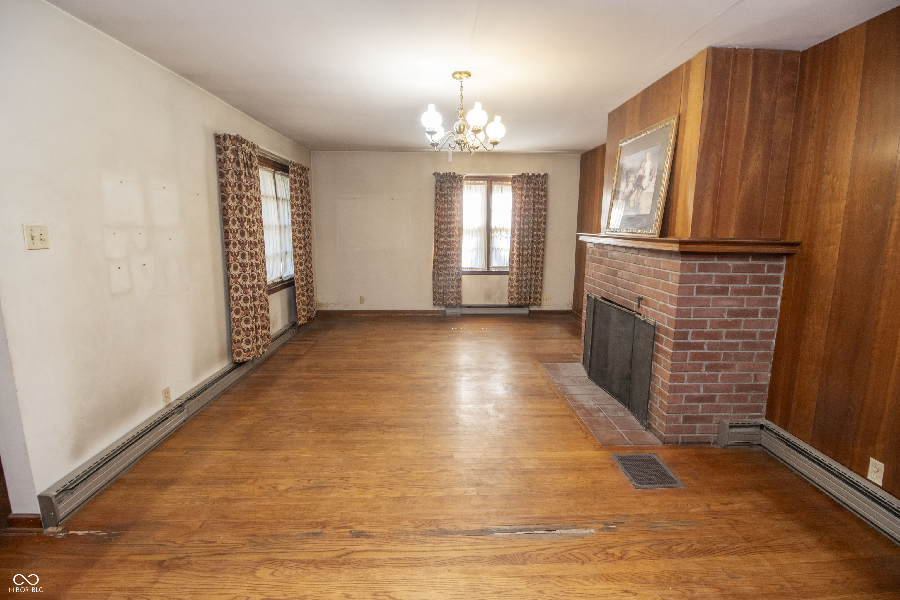 6040 S High School Road