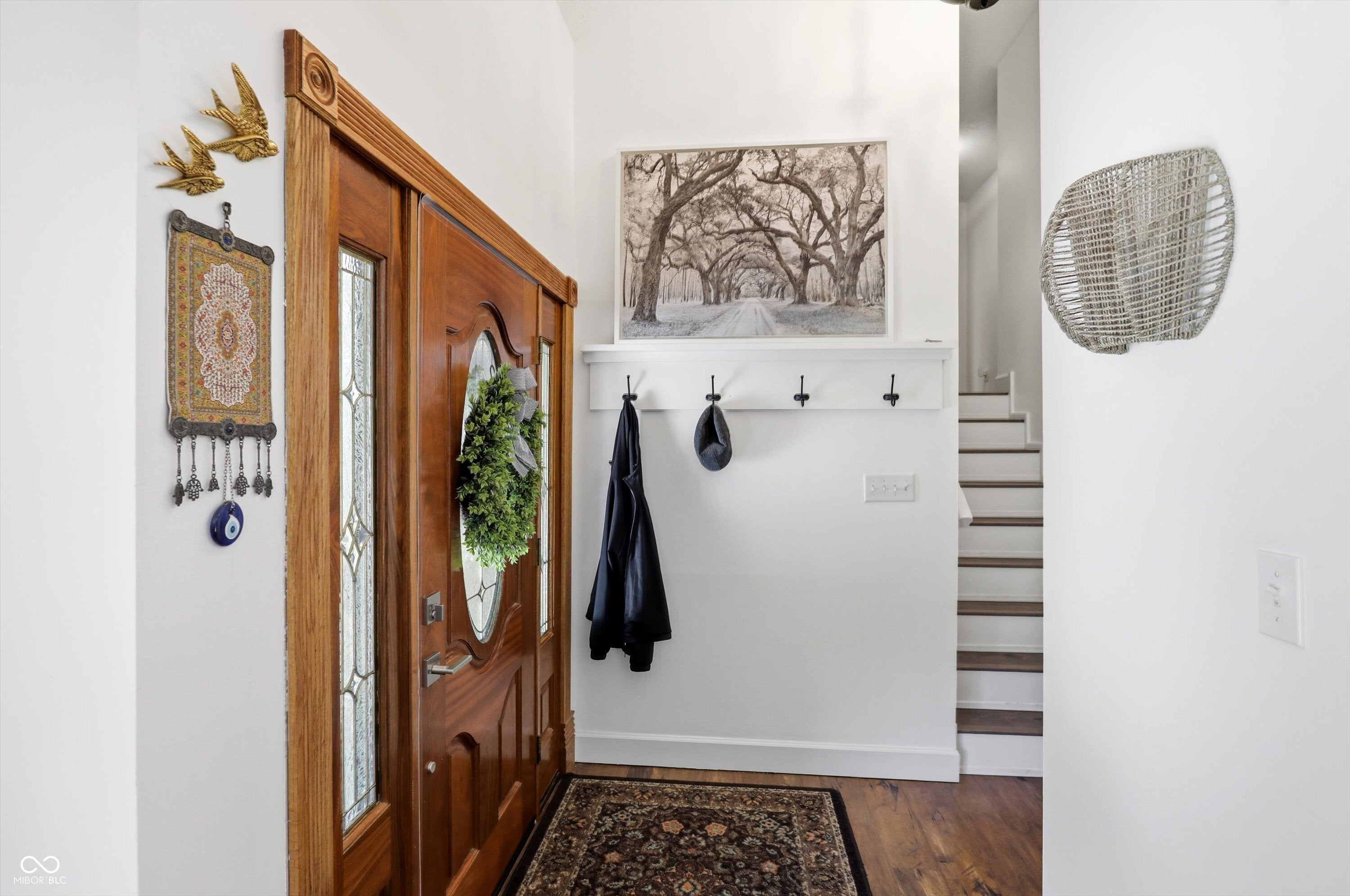 1954 Lakeview Drive