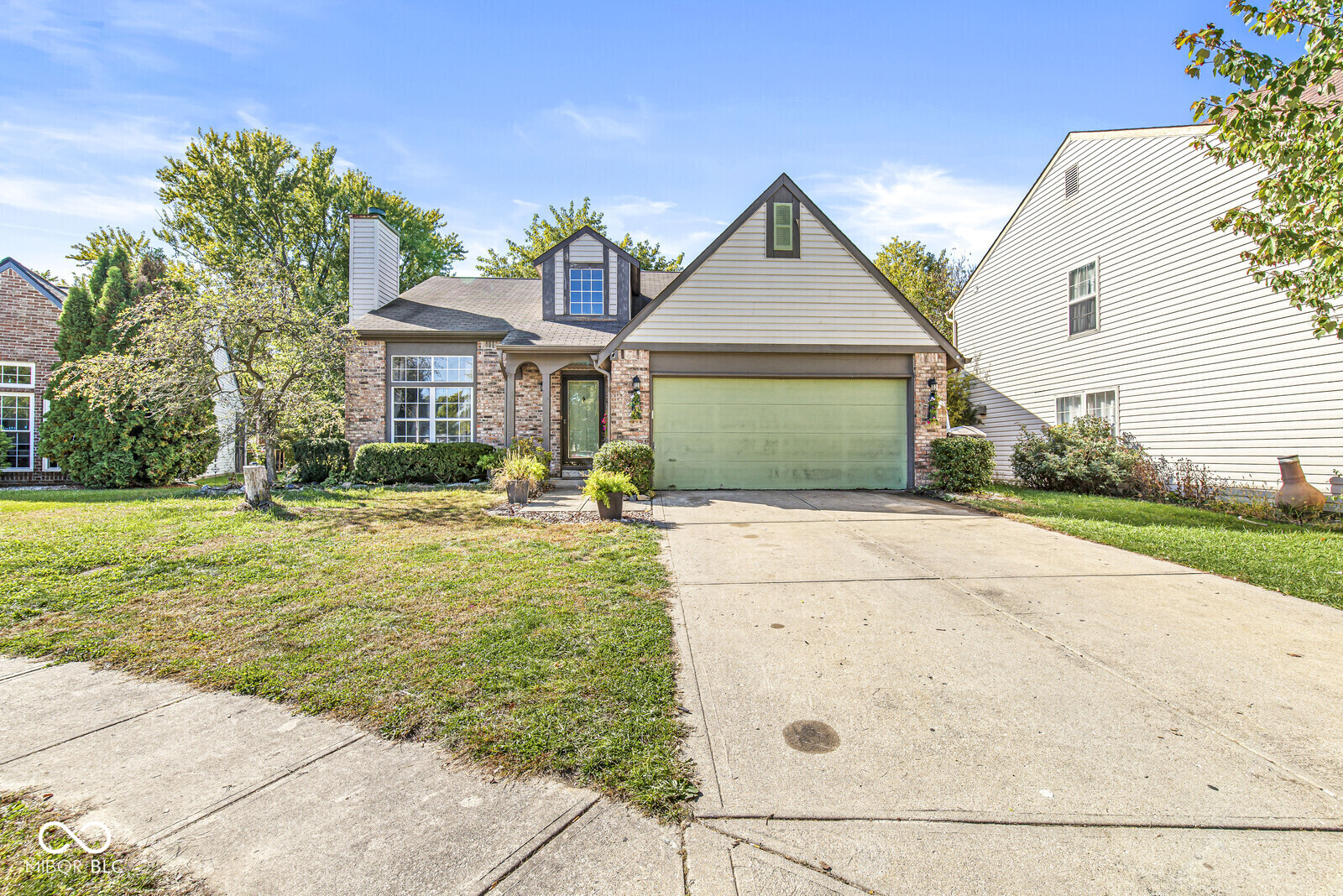 8052 Snug Harbor Lane