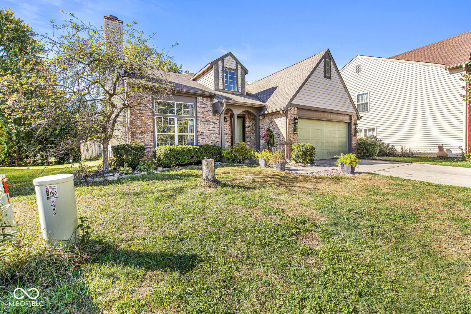 8052 Snug Harbor Lane