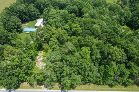Photo of 3 S State Street, North Vernon, IN 47265 (MLS # 22011978)