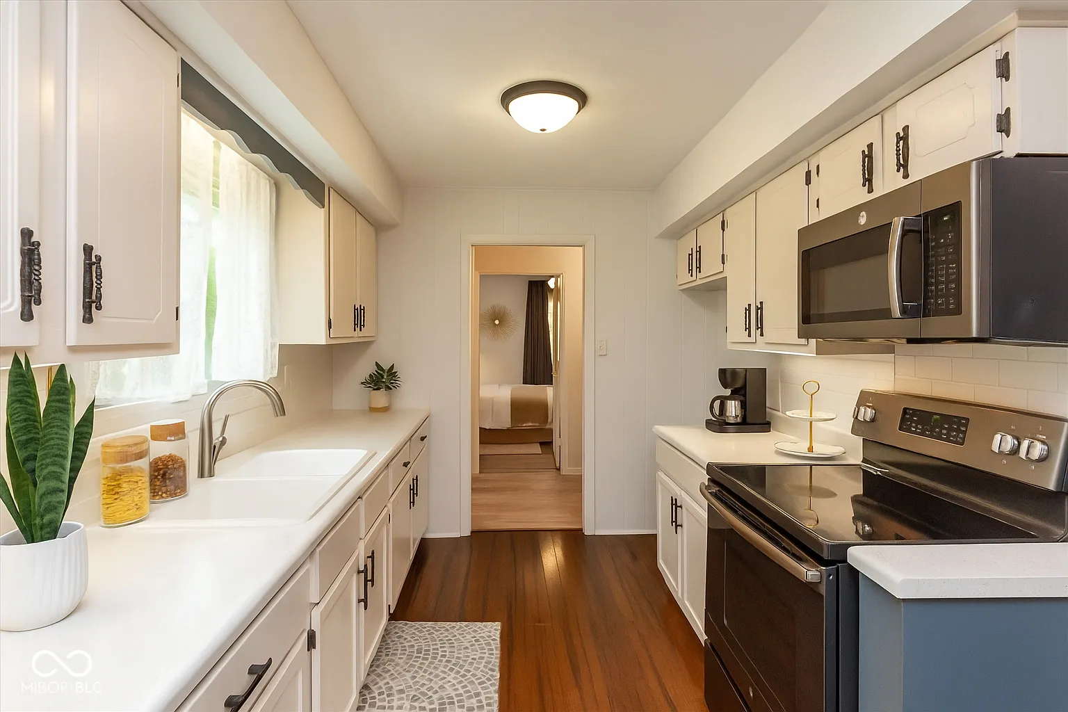 Greenwood, Indiana 46142, United States, 3 Bedrooms Bedrooms, ,2 BathroomsBathrooms,Residential,Active,131234