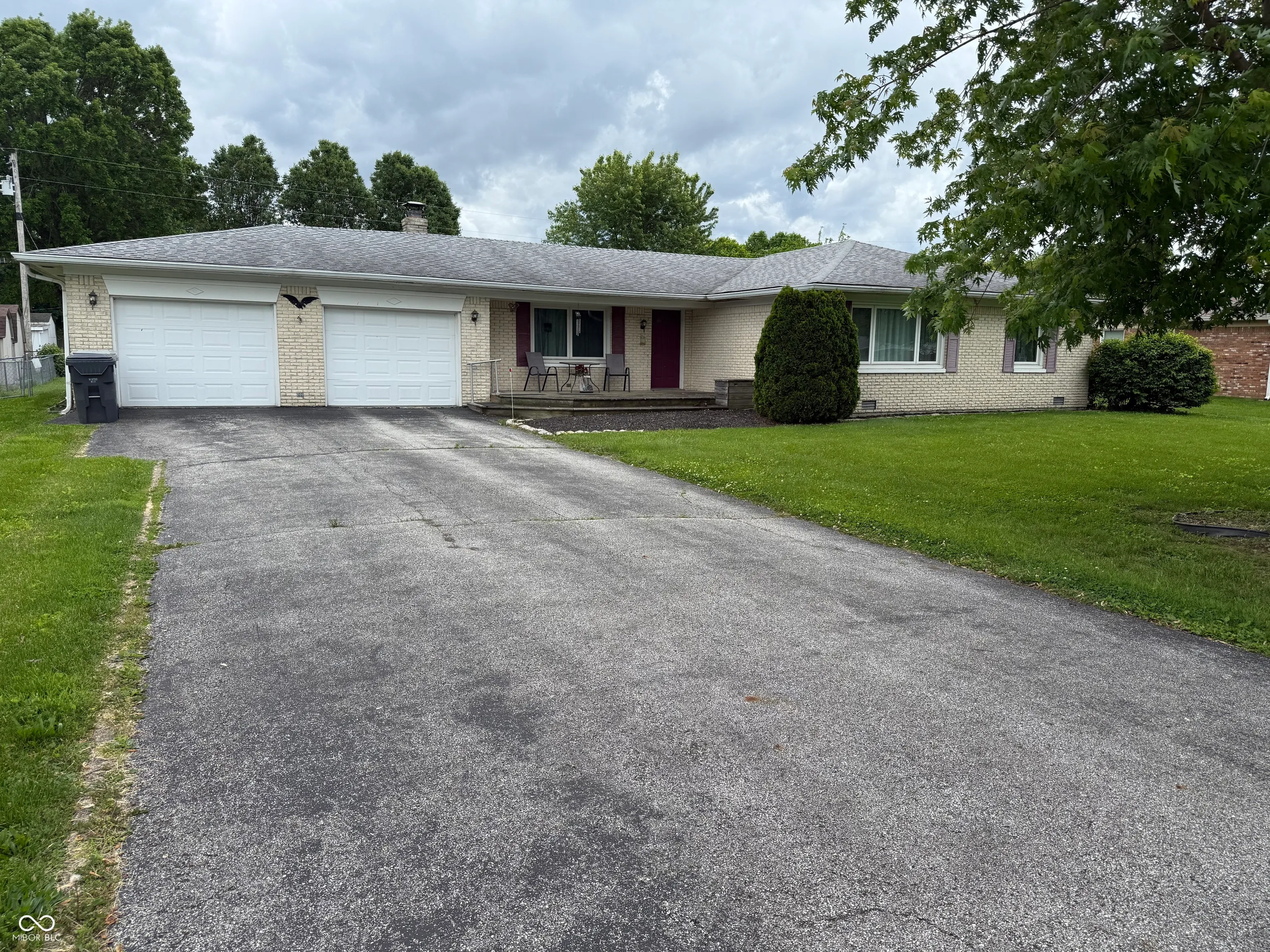 Greenwood, Indiana 46142, United States, 3 Bedrooms Bedrooms, ,2 BathroomsBathrooms,Residential,Active,131234