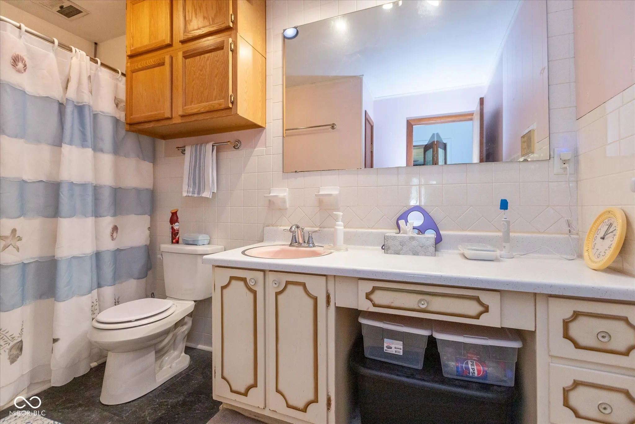 Greenwood, Indiana 46142, United States, 3 Bedrooms Bedrooms, ,2 BathroomsBathrooms,Residential,Active,131234