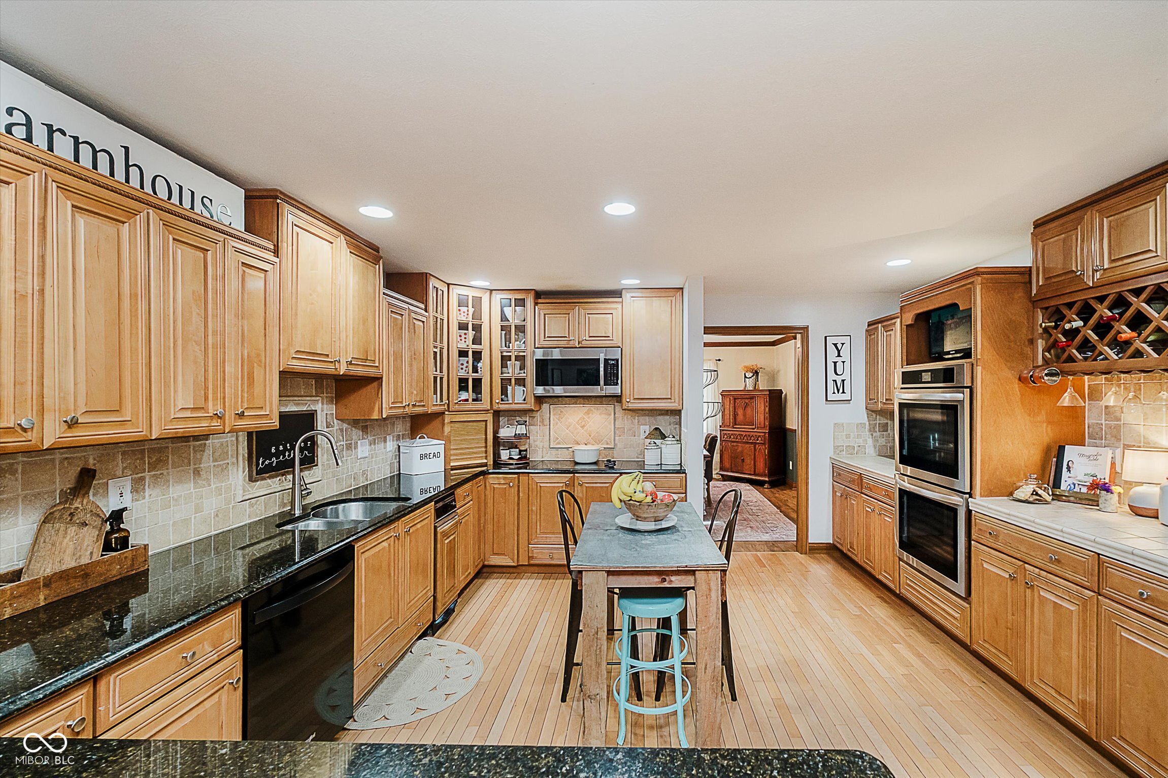 1910 W 211th Street