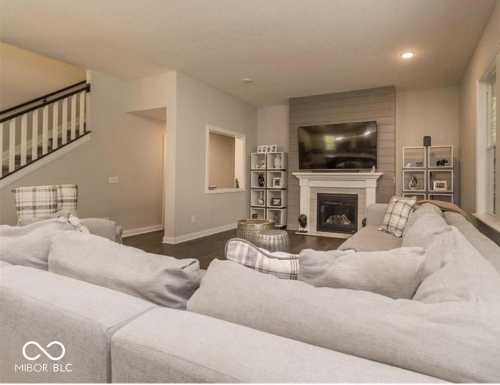 5146 Oak Ridge Trail