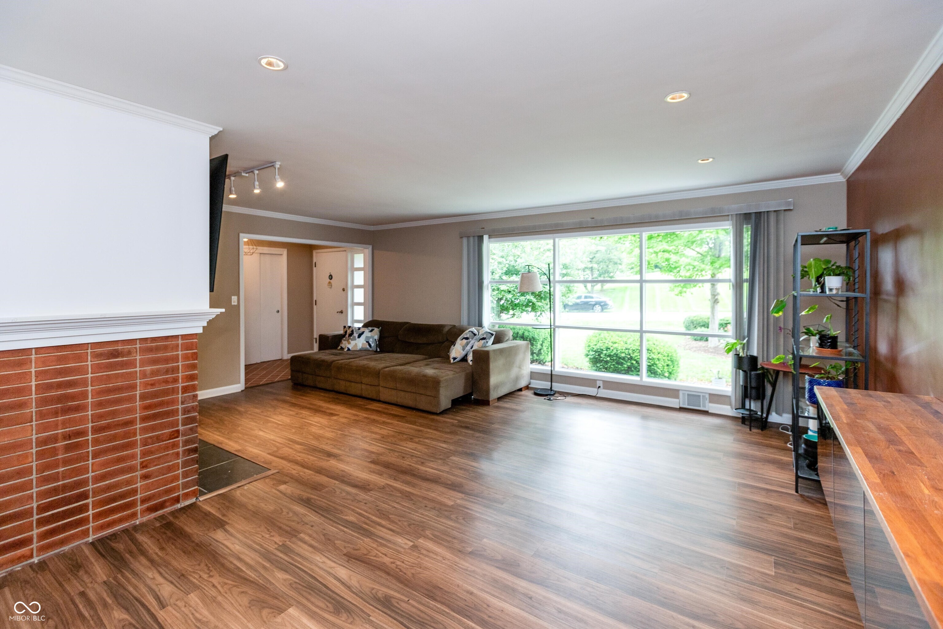 651 West Drive