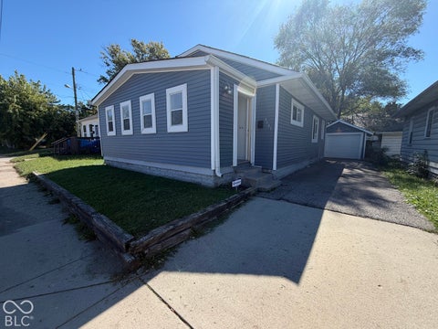 Photo of 3907 E 16th Street, Indianapolis, IN 46201 (MLS # 22130283)