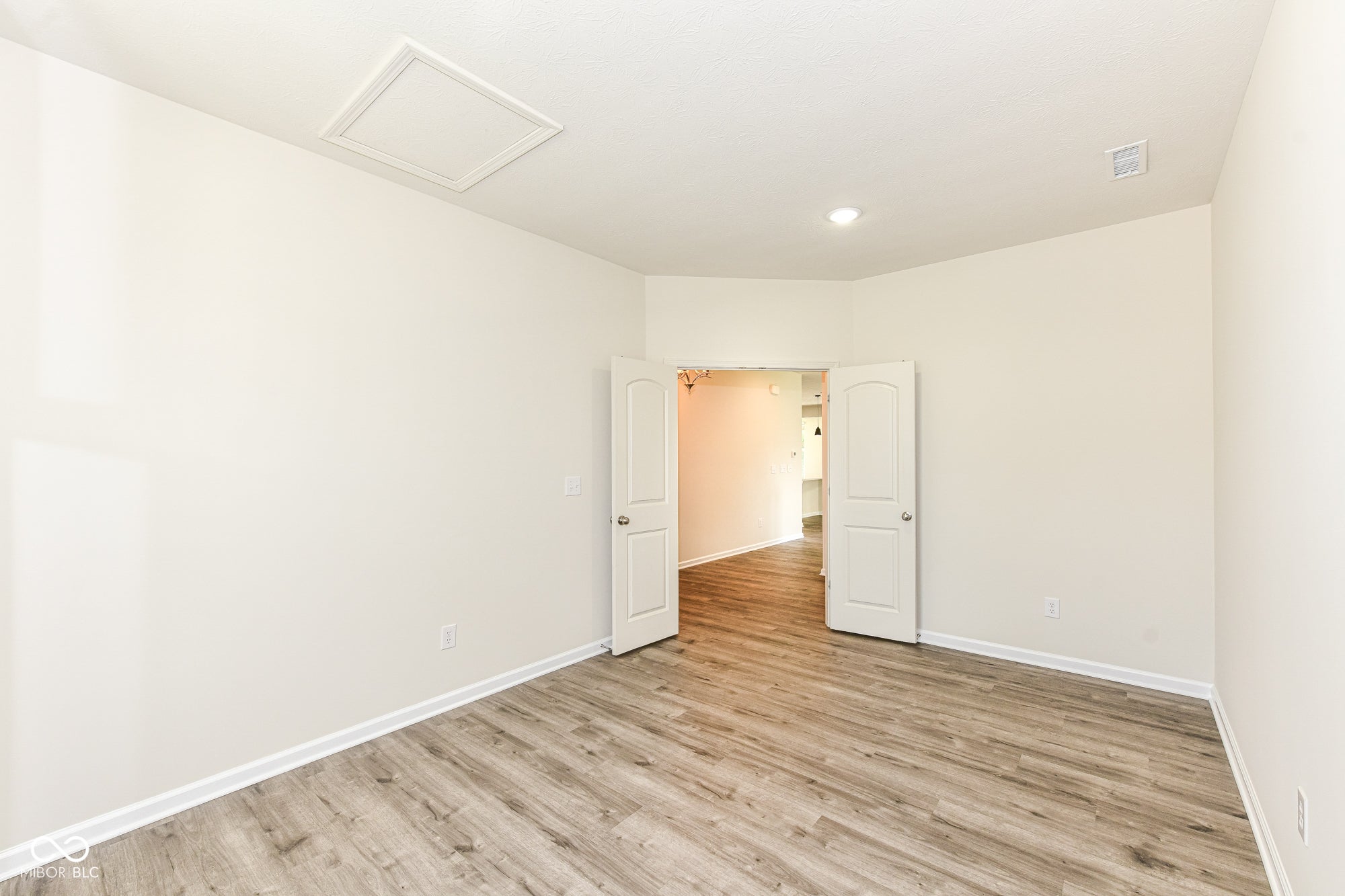 5465 Dunhaven Road