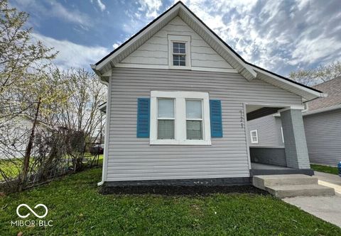 Photo of 721 Ketcham Street, Indianapolis, IN 46222 (MLS # 22092430)