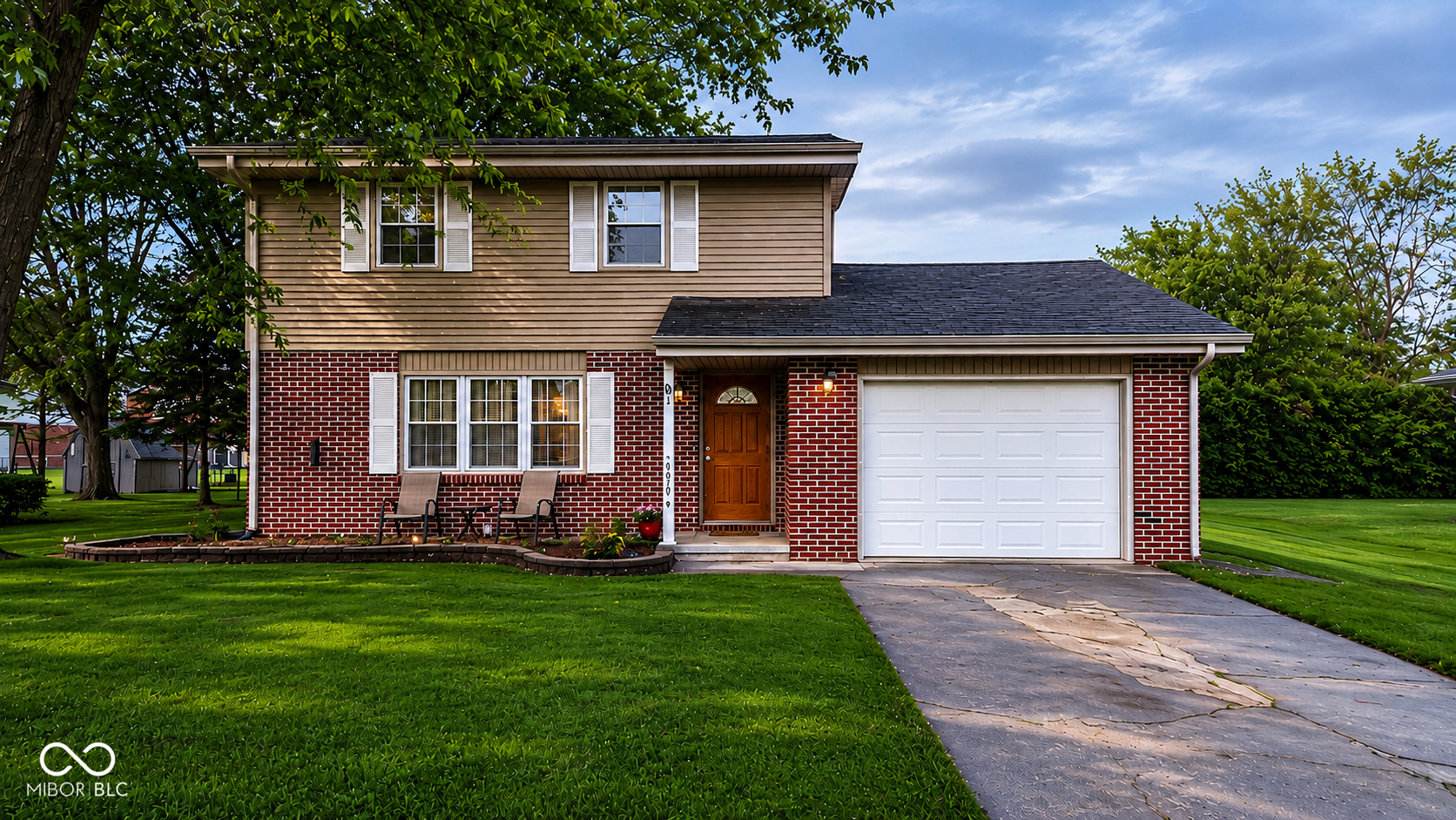 820 Maplewood Drive