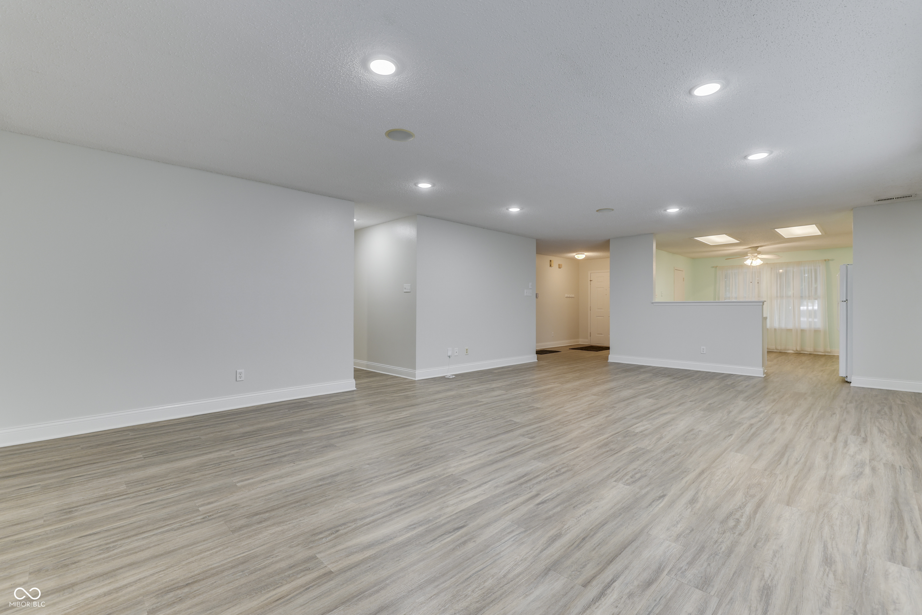 6613 Sonesta Drive