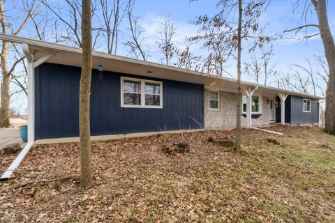 2579 E 400 N Whiteland IN 46184