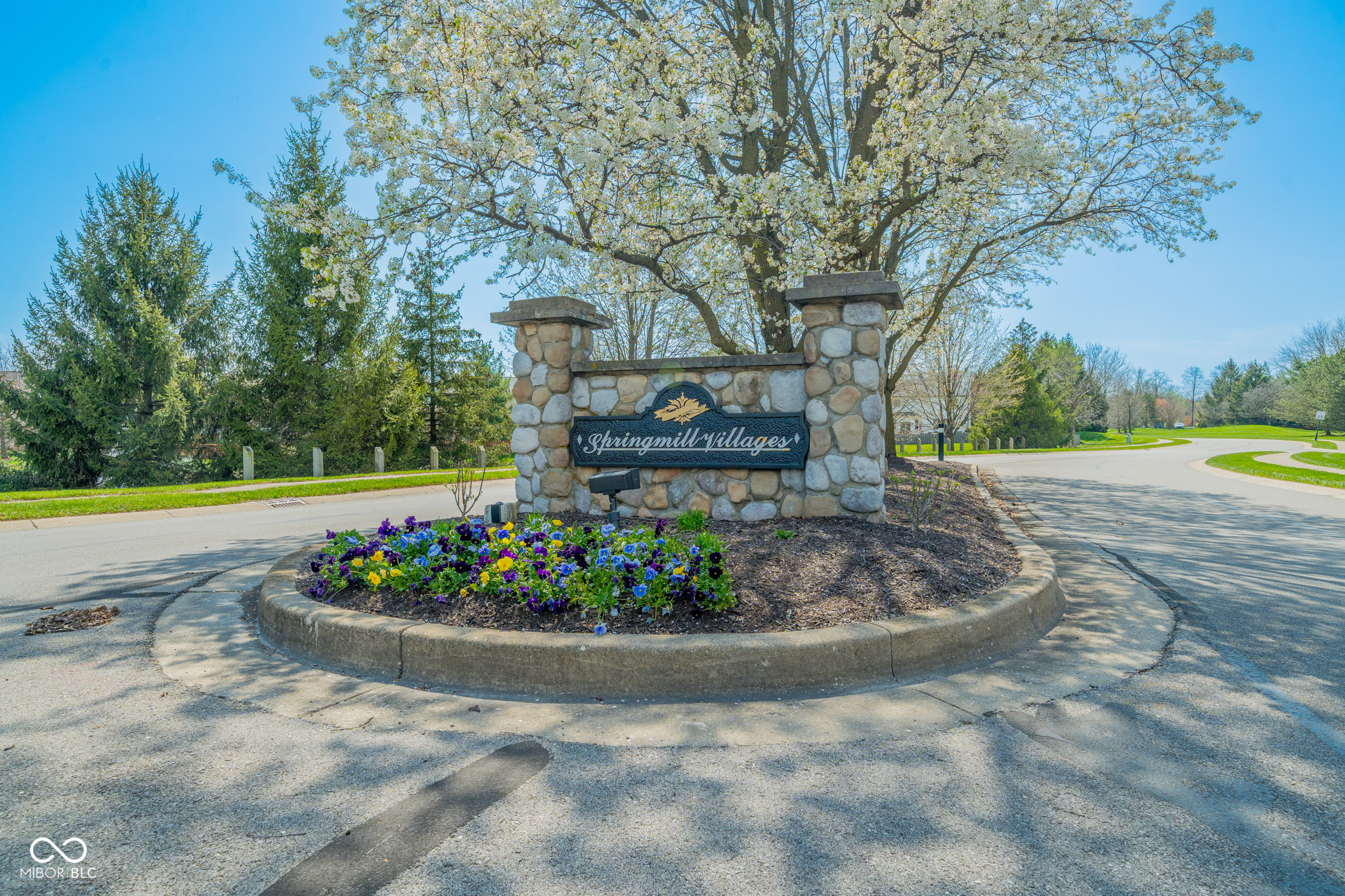 358 W Tansey Crossing