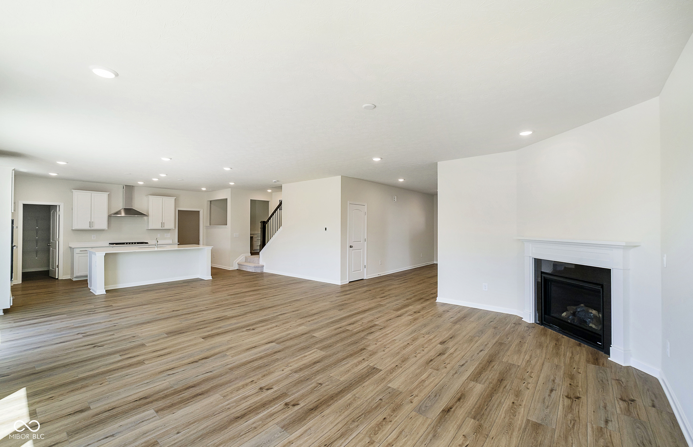 3241 Fawn Circle
