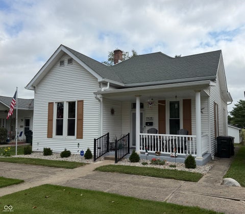 Photo of 610 N Broadway Street, Greensburg, IN 47240 (MLS # 22127063)
