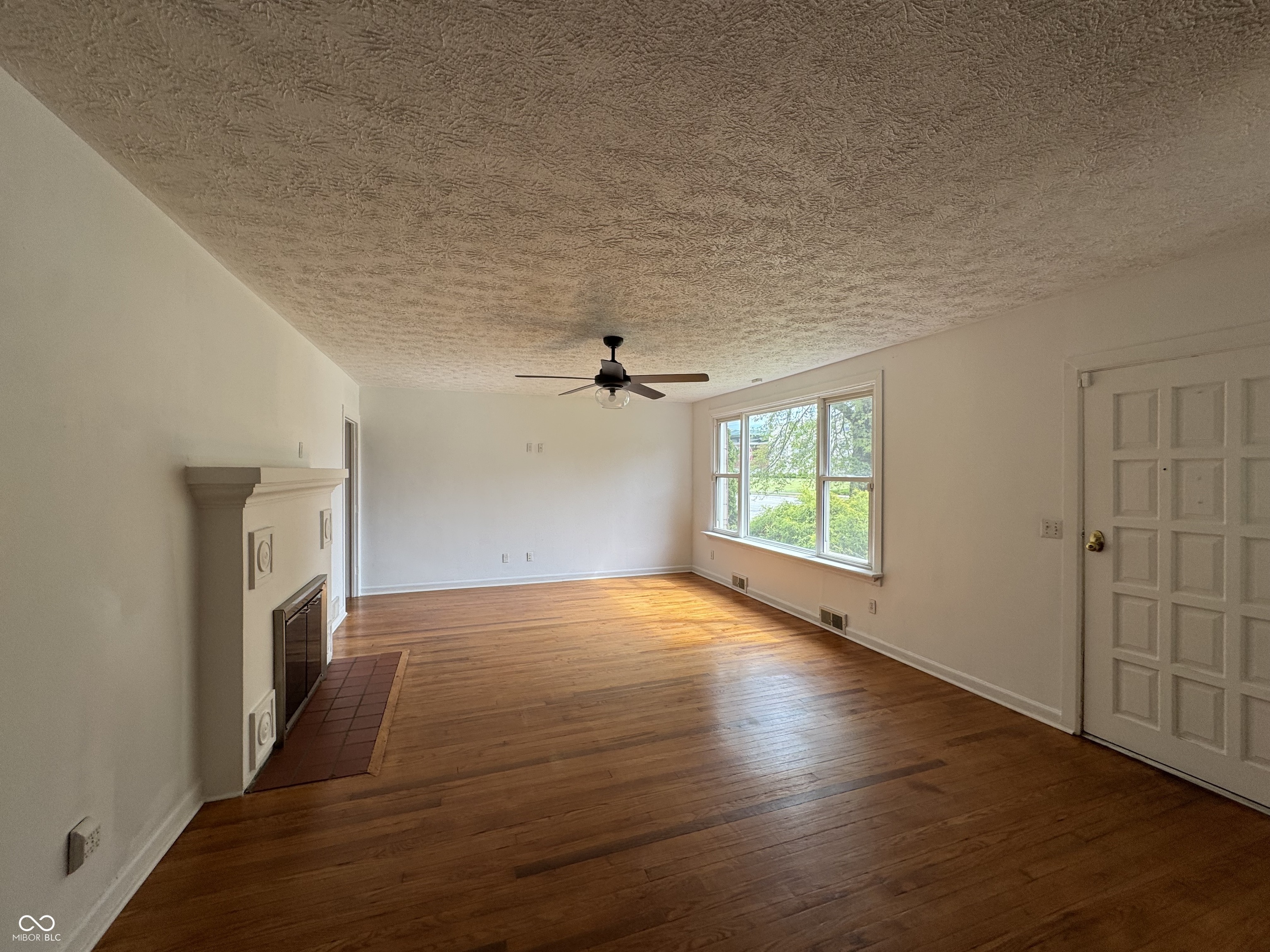 1231 N Main Street