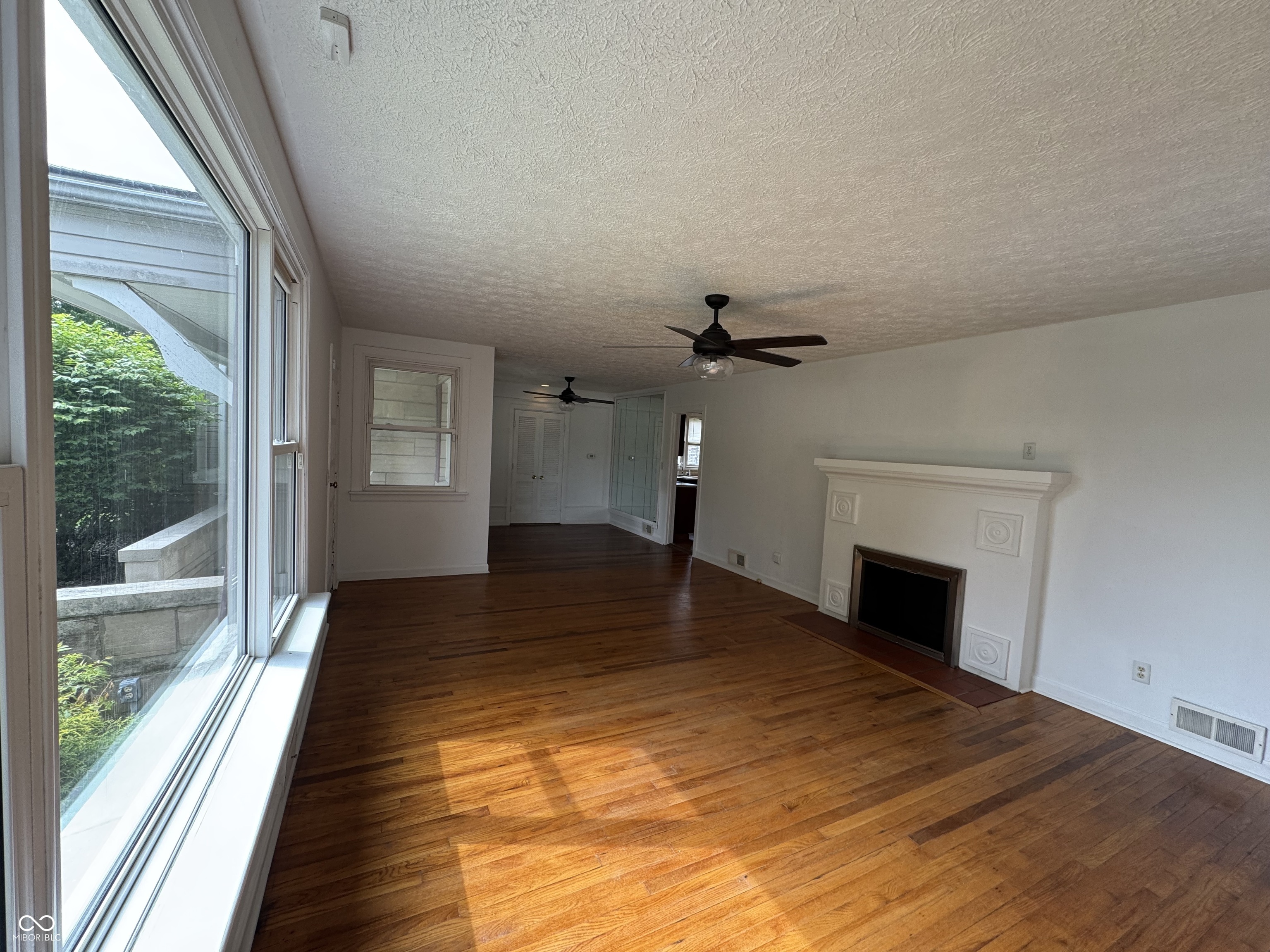 1231 N Main Street