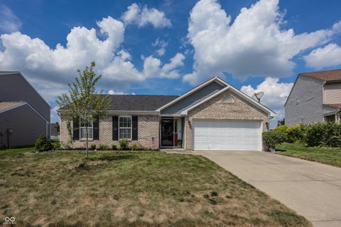 Photo of 7934 Painted Pony Drive, Indianapolis, IN 46217 (MLS # 22123591)