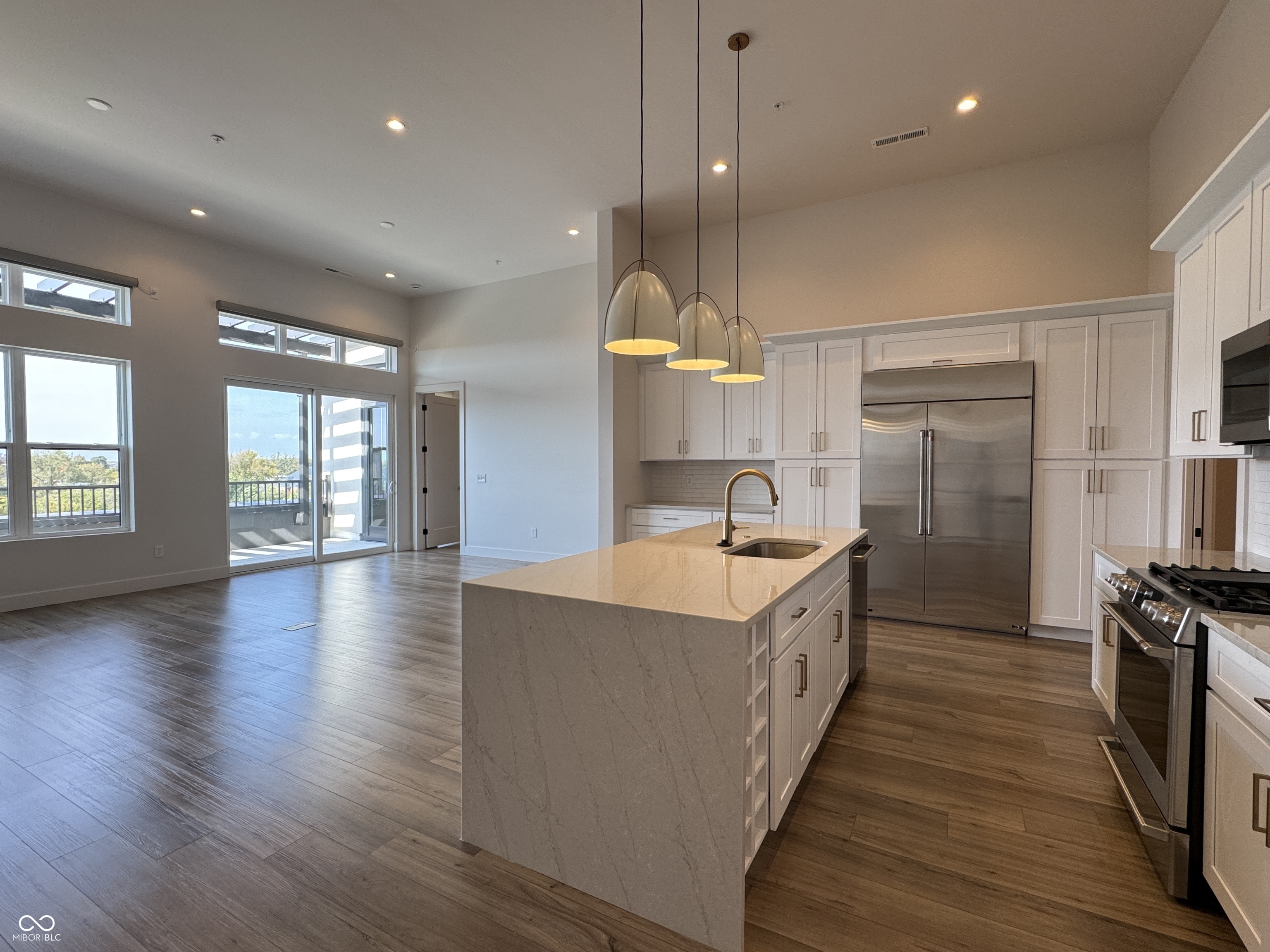 1155 S Rangeline Road 503