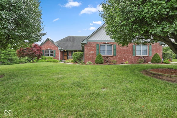 105 WOODFIELD GRN, DANVILLE, IN 46122 - Image 9aececa4cba09a72c3ceb8330f92516e/2151585288
