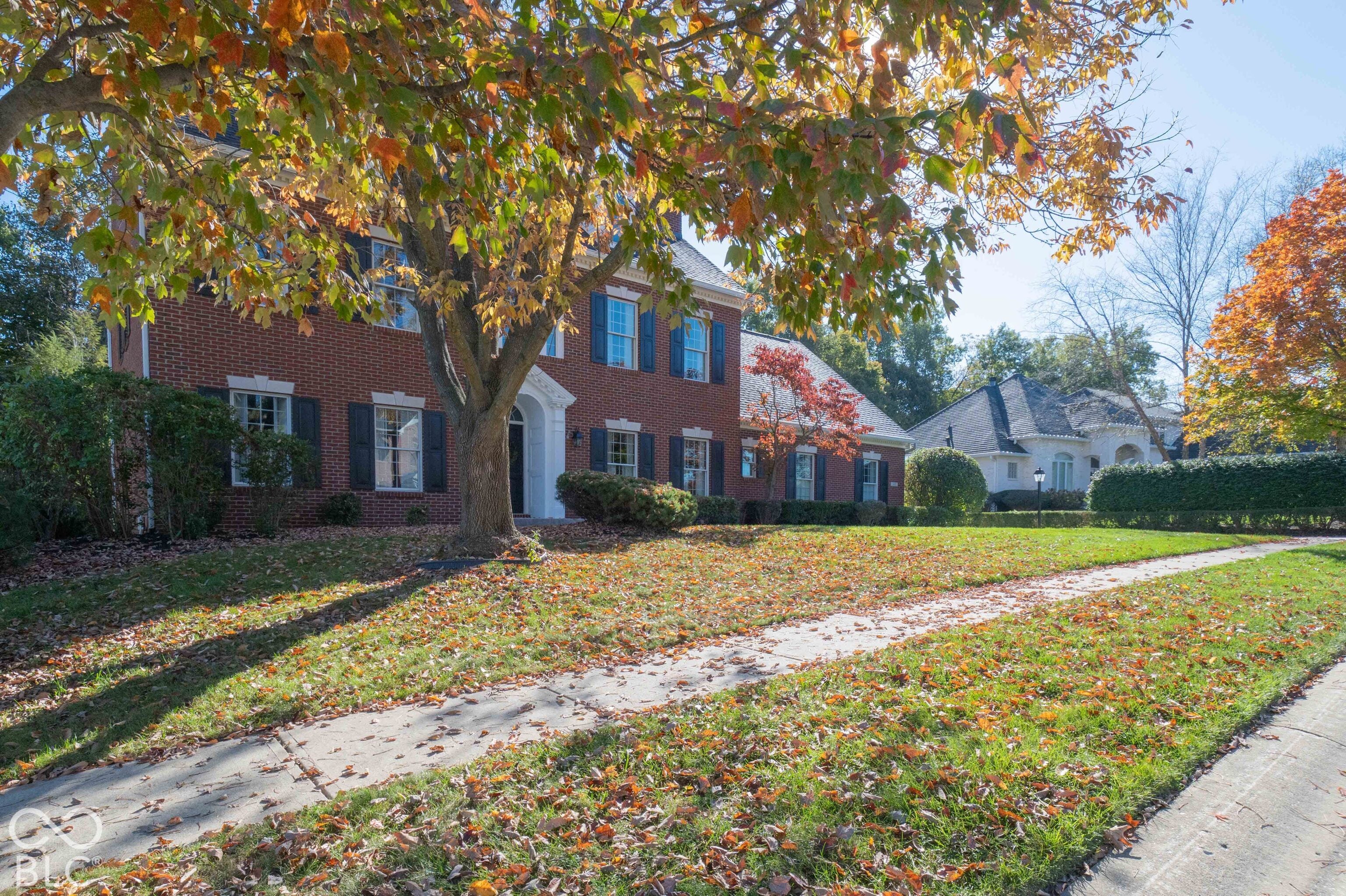 2027 Eagle Trace Drive