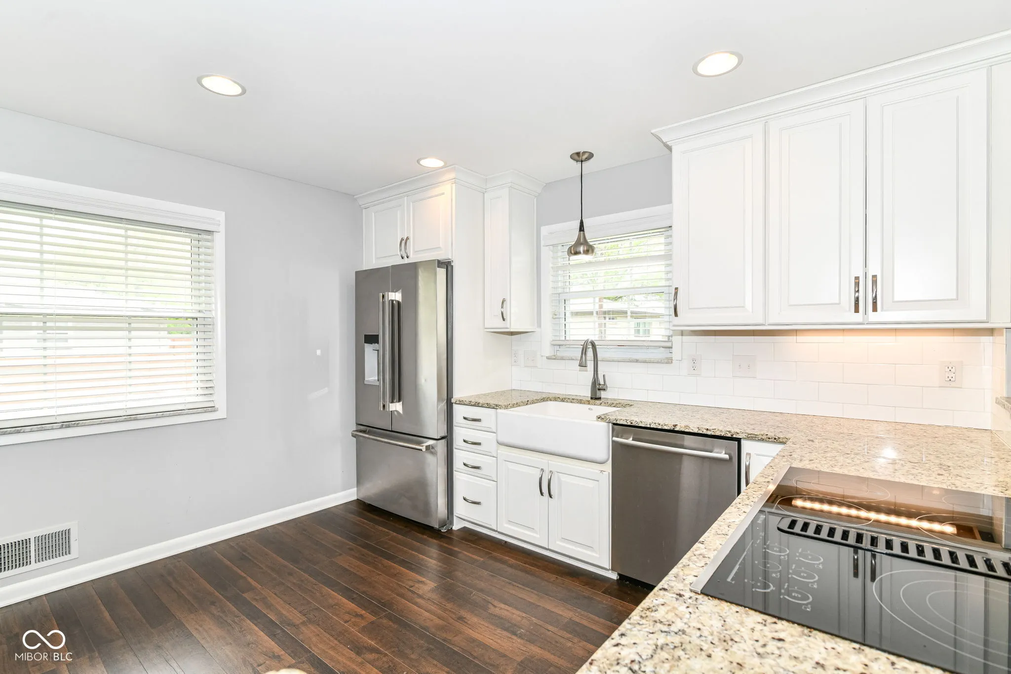 Indianapolis, Indiana 46240, United States, 3 Bedrooms Bedrooms, ,2 BathroomsBathrooms,Residential,Pending,121663