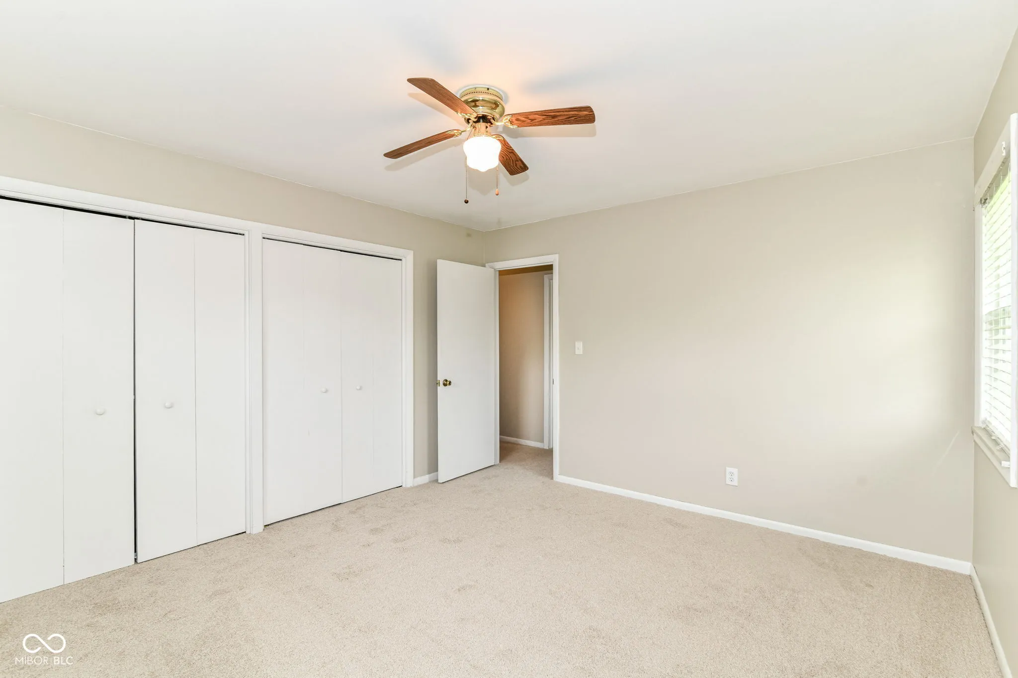 Indianapolis, Indiana 46240, United States, 3 Bedrooms Bedrooms, ,2 BathroomsBathrooms,Residential,Pending,121663