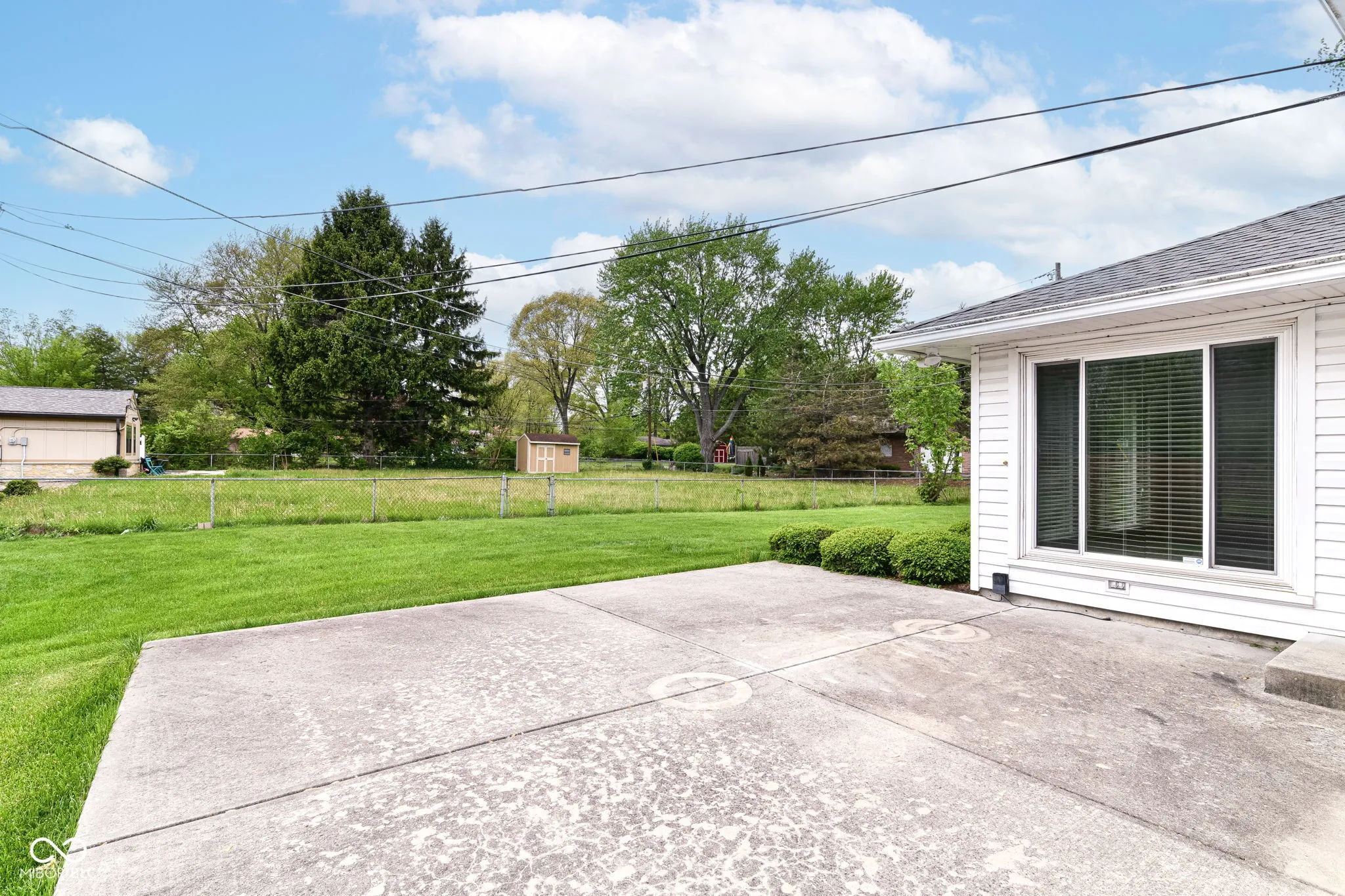 Indianapolis, Indiana 46240, United States, 3 Bedrooms Bedrooms, ,2 BathroomsBathrooms,Residential,Pending,121663