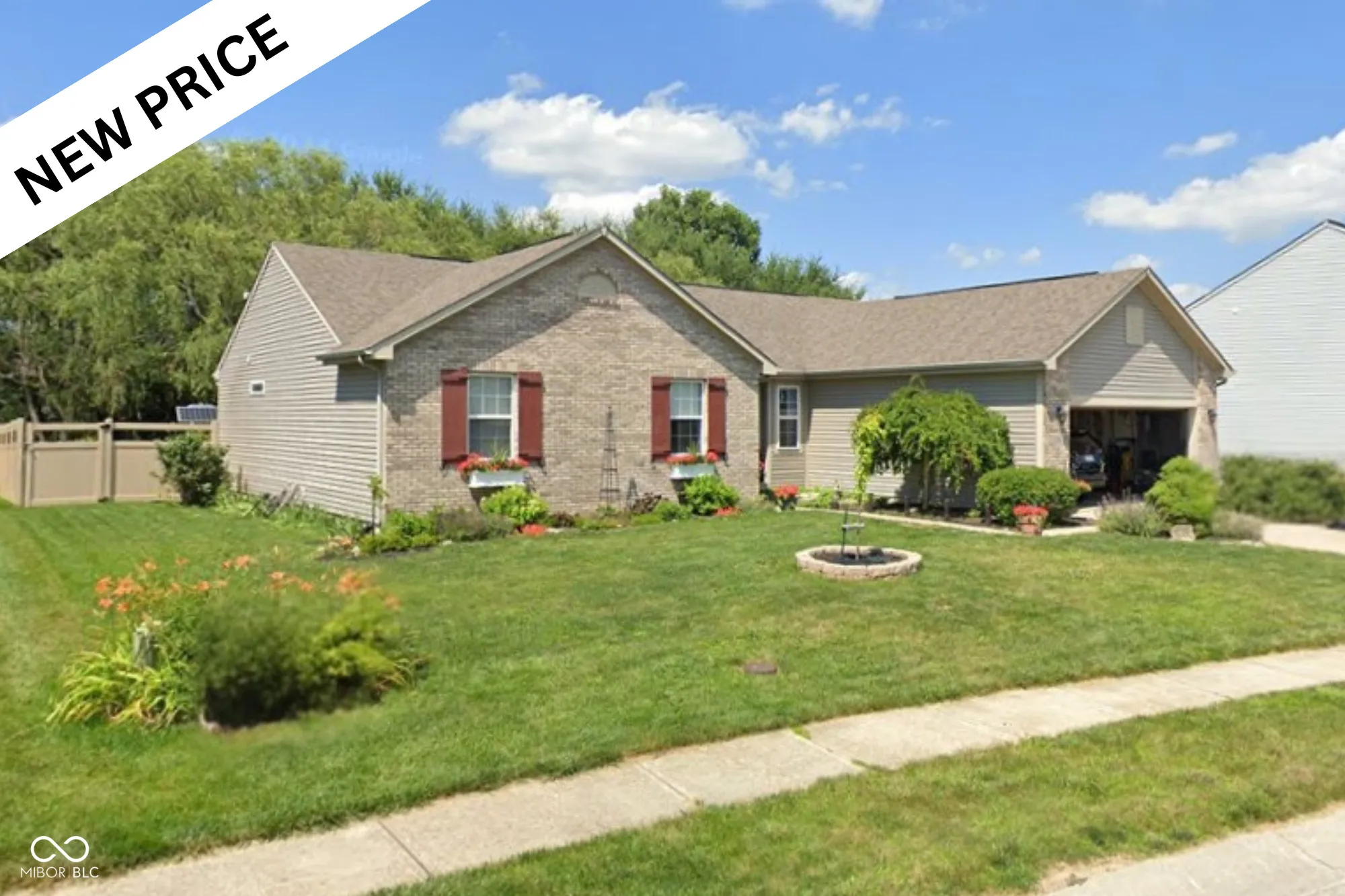 Avon, Indiana 46123, United States, 3 Bedrooms Bedrooms, ,3 BathroomsBathrooms,Residential,Pending,12378