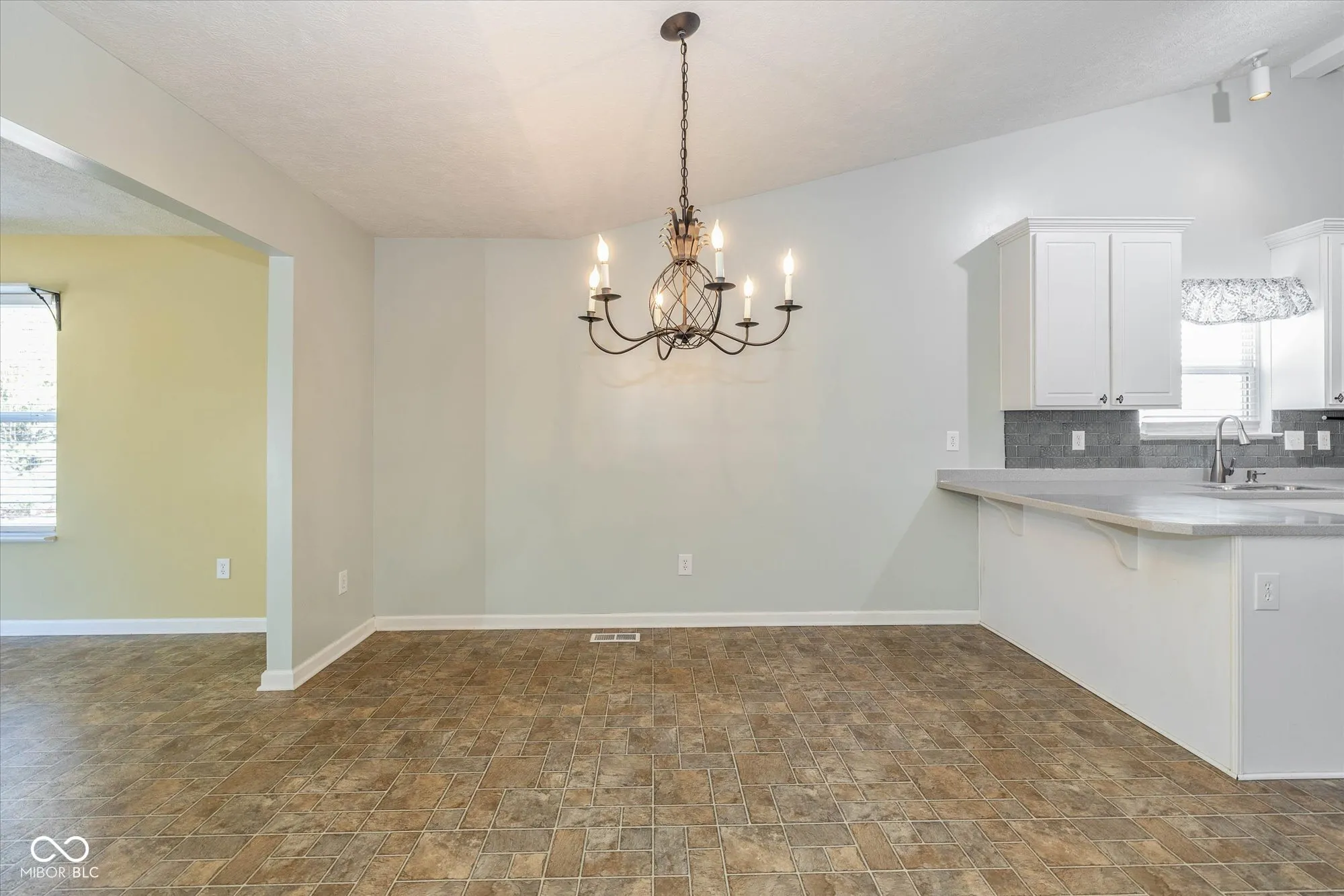 Avon, Indiana 46123, United States, 3 Bedrooms Bedrooms, ,3 BathroomsBathrooms,Residential,Pending,12378