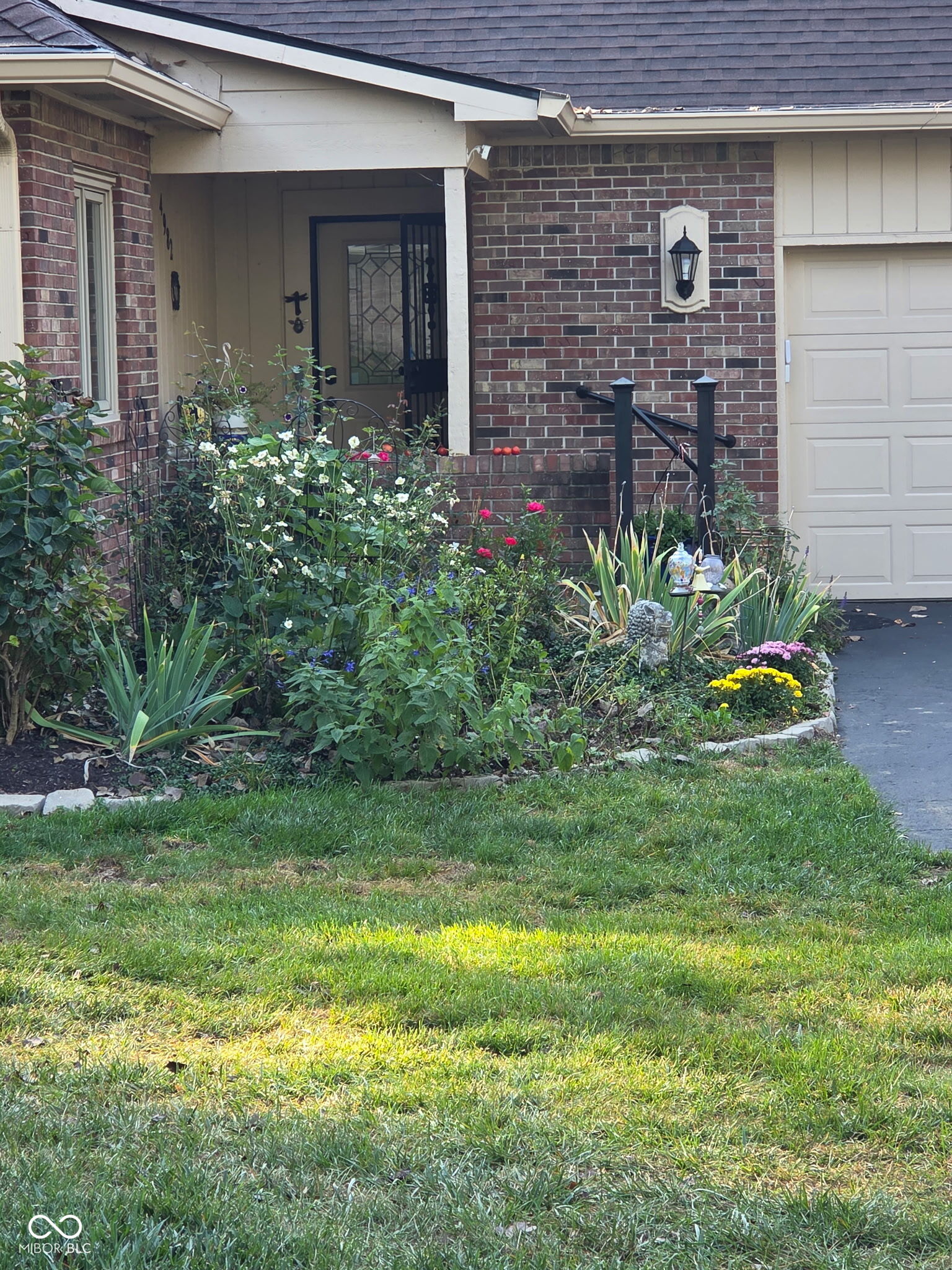 4982 Boardwalk Place