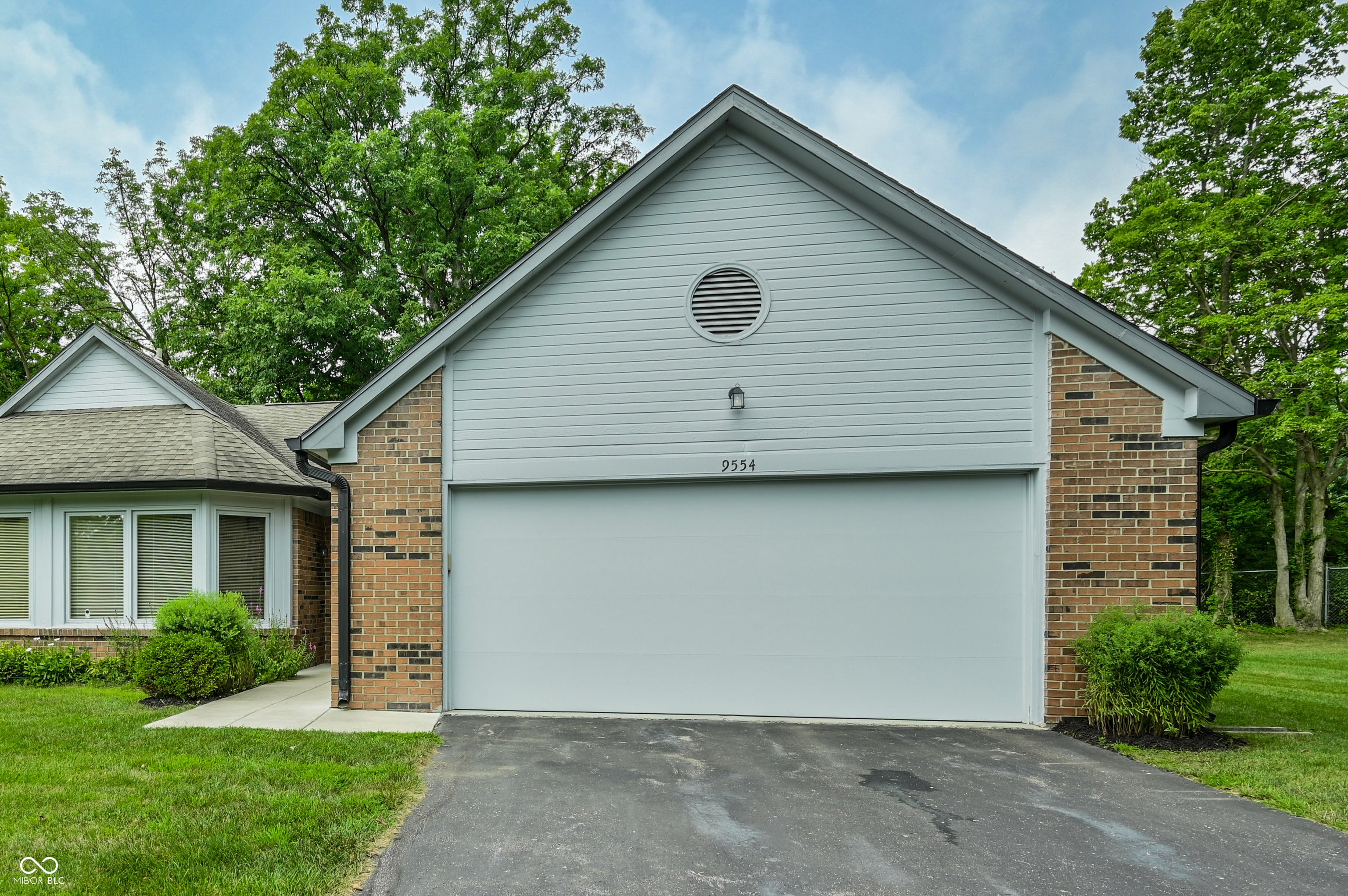9554 Cadbury Circle