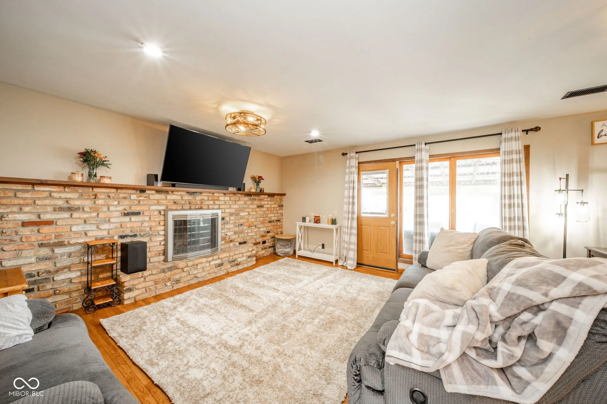 Muncie, Indiana 47302, United States, 3 Bedrooms Bedrooms, ,2 BathroomsBathrooms,Residential,Active,223790