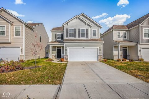 Photo of 6028 Medina Spirit Drive, Indianapolis, IN 46237 (MLS # 22071378)