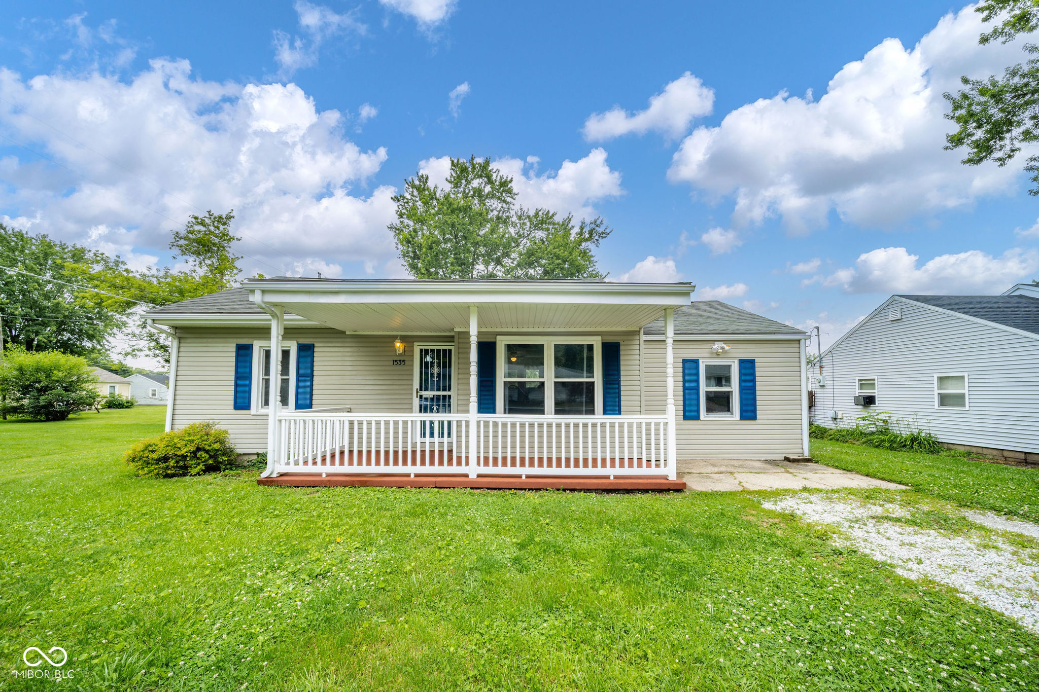 Photo 1 of 24 — 1535 Swarthmoor Drive, New Castle, IN 47362