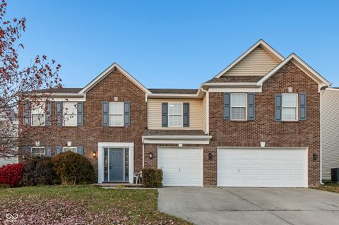 Photo of 10828 Young Lake Drive, Indianapolis, IN 46229 (MLS # 22073551)